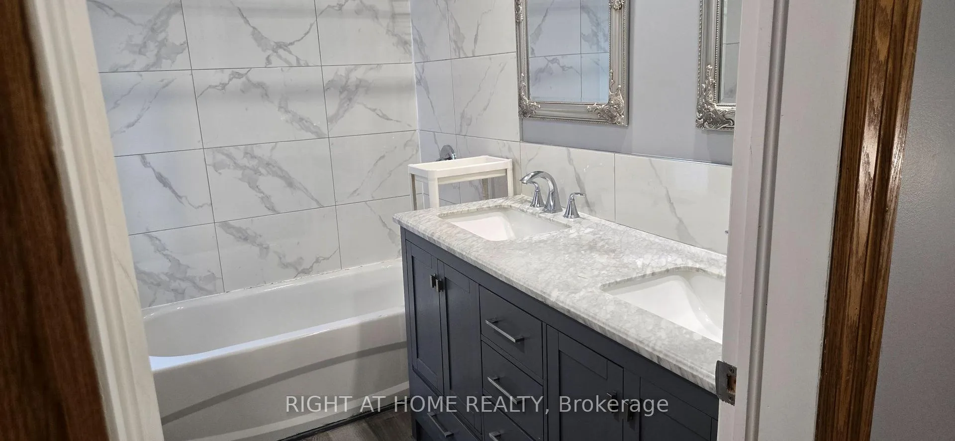 Photo 14 of 258 Howland Avenue, Toronto, The Annex — HOMEH