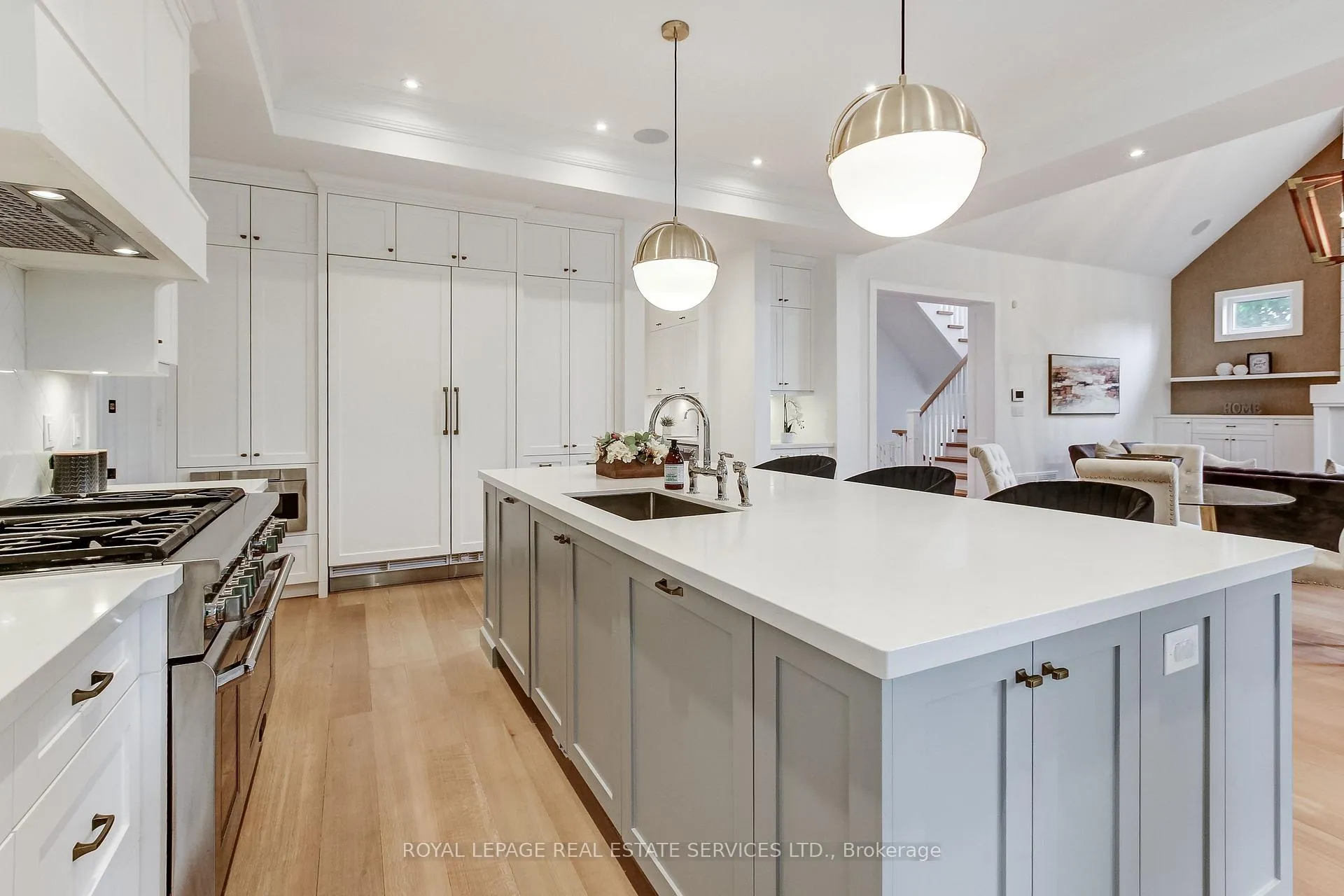 Photo 16 of 433 Jeanette Drive, Oakville, West — HOMEH