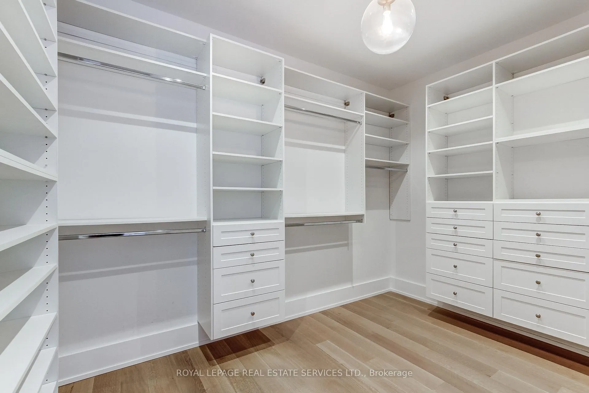 Photo 31 of 433 Jeanette Drive, Oakville, West — HOMEH