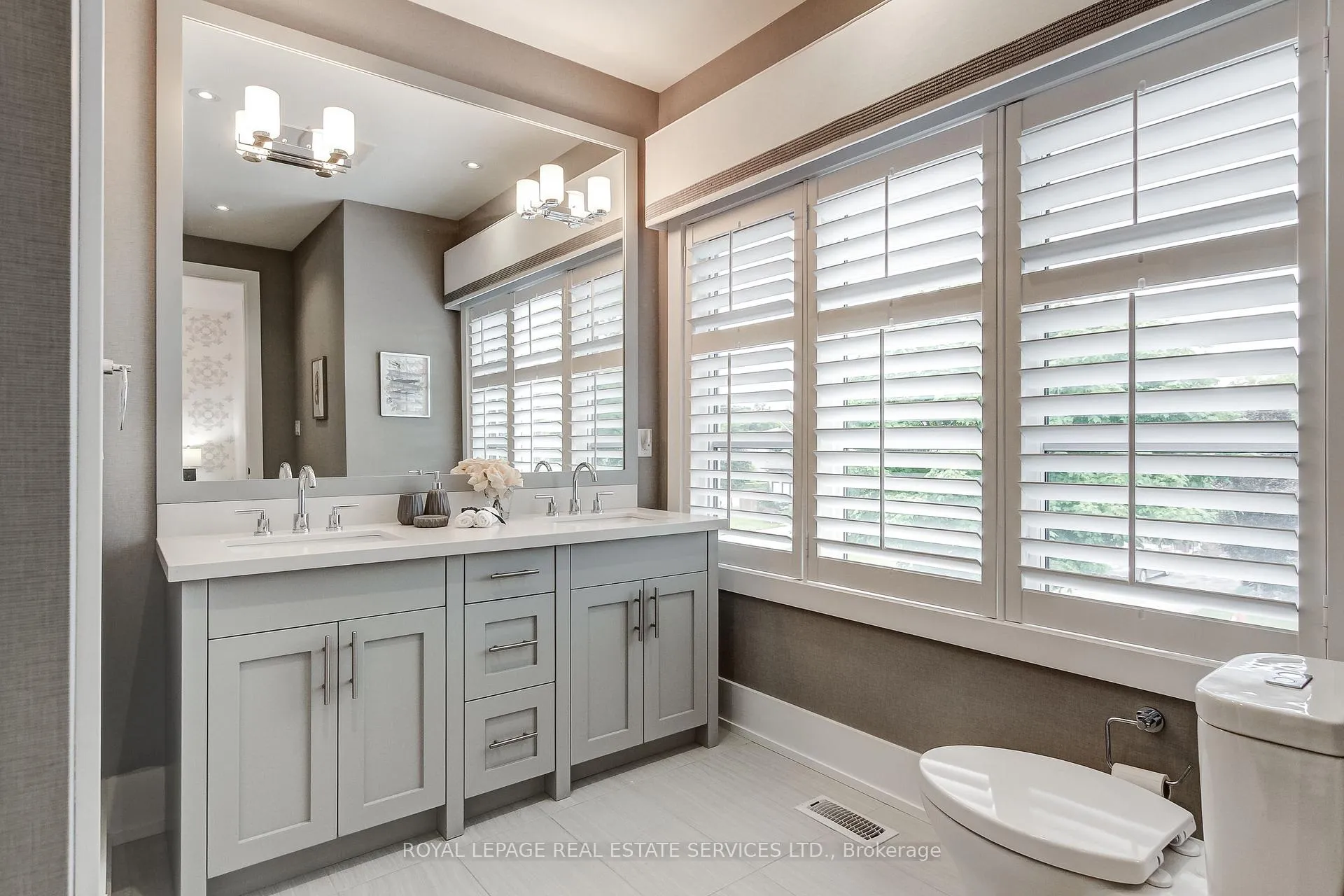 Photo 38 of 433 Jeanette Drive, Oakville, West — HOMEH