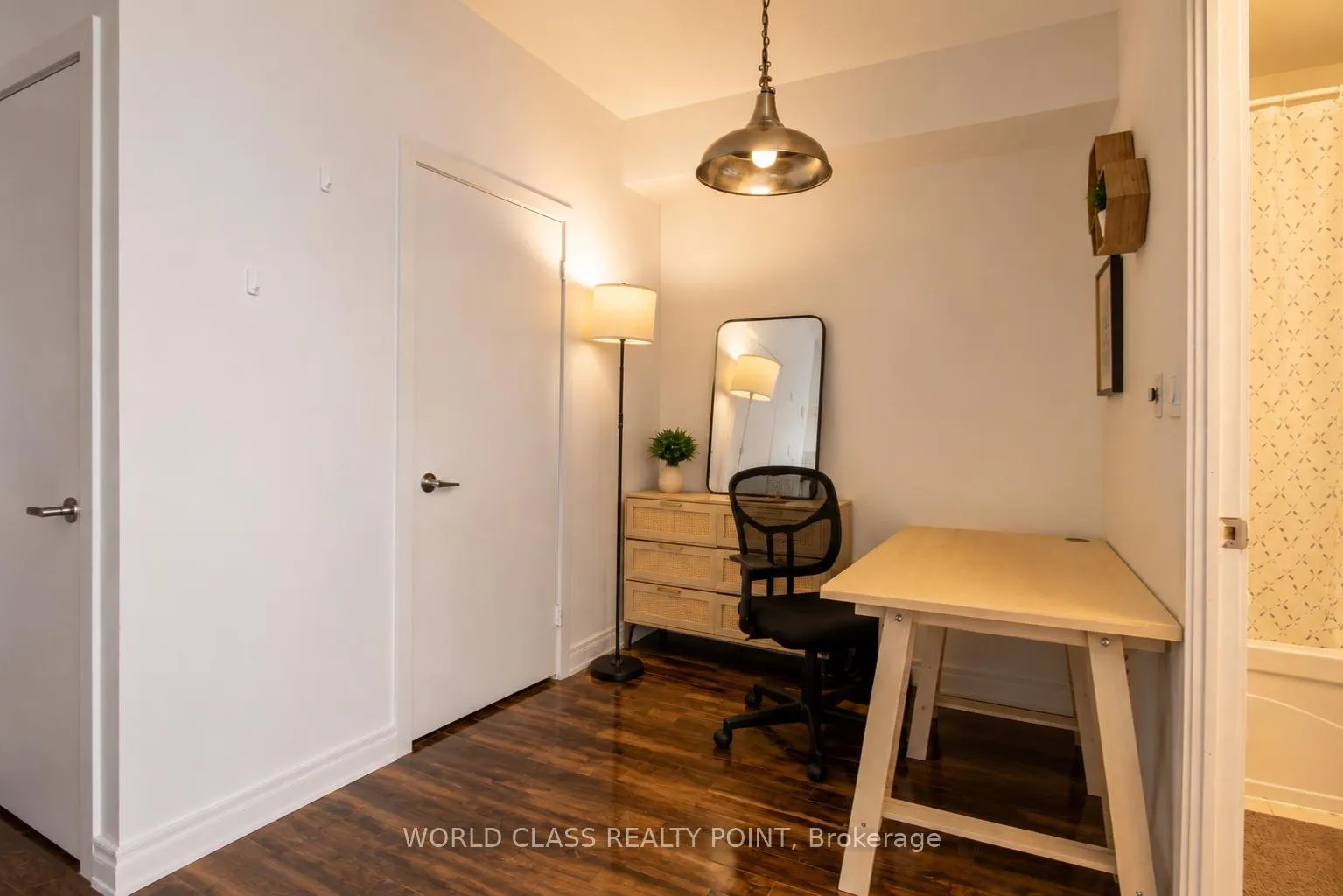 Photo 11 of Unit 1308, 55 Bremner Boulevard, Toronto, Waterfront Communities — HOMEH