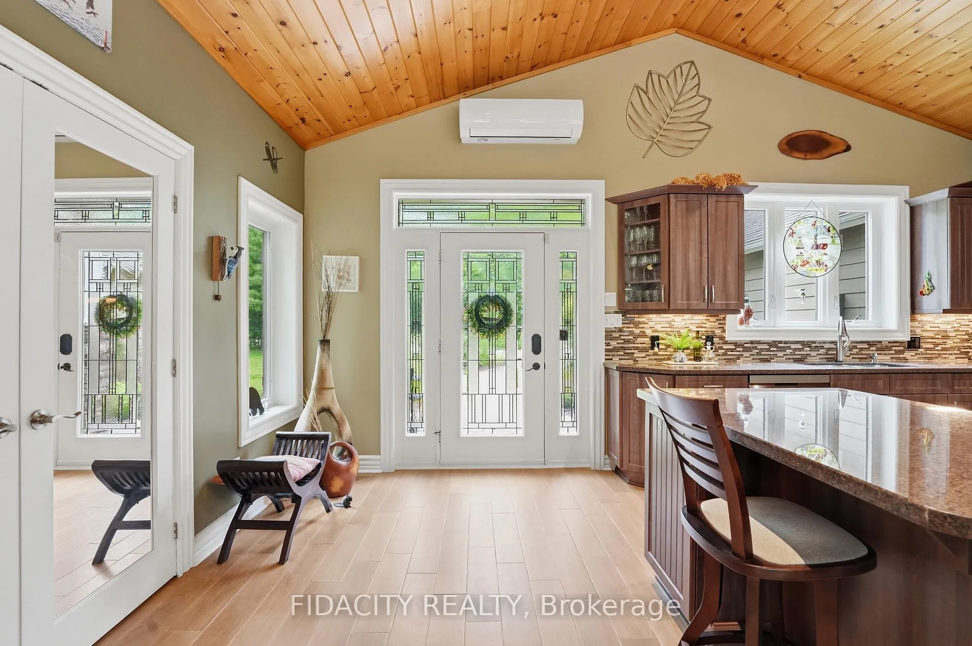 Photo 7 of 1492 Devil Lake Road, Frontenac, Frontenac South — HOMEH
