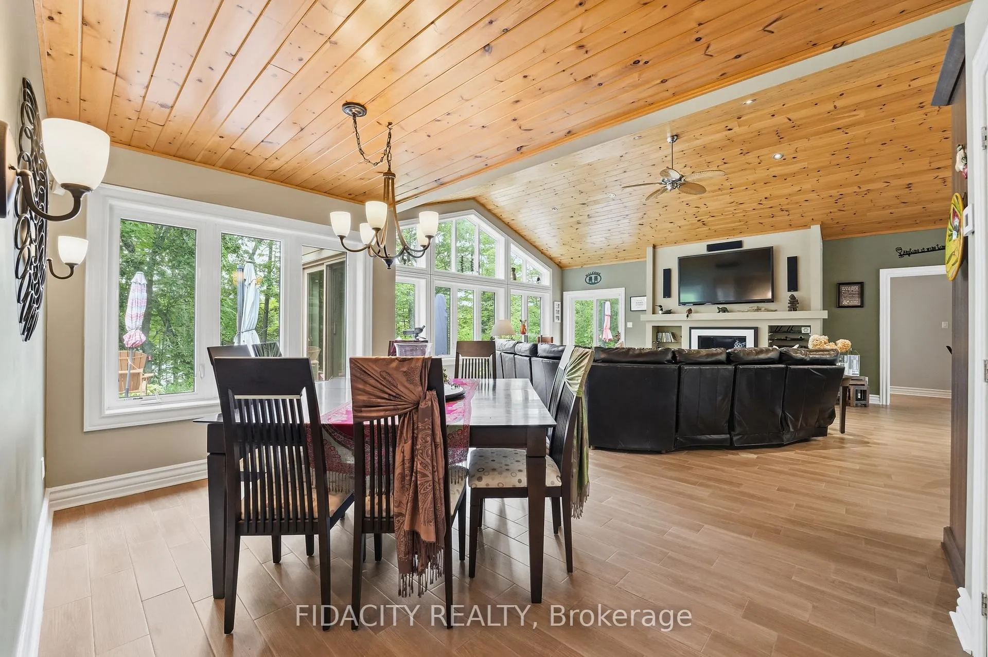 Photo 22 of 1492 Devil Lake Road, Frontenac, Frontenac South — HOMEH