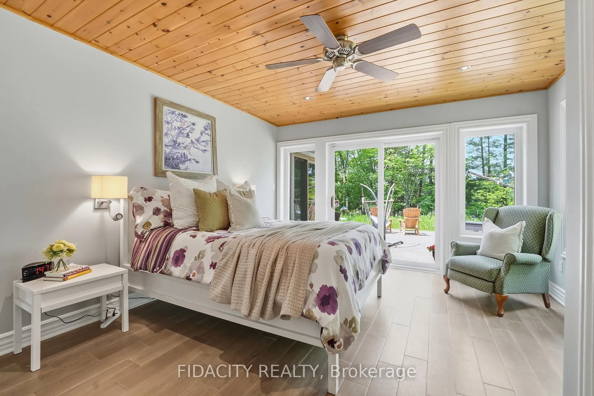 Photo 24 of 1492 Devil Lake Road, Frontenac, Frontenac South — HOMEH