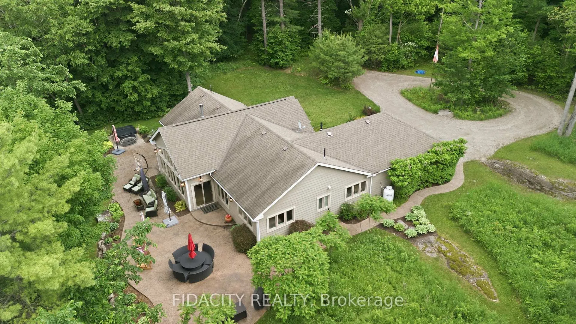 Photo 46 of 1492 Devil Lake Road, Frontenac, Frontenac South — HOMEH