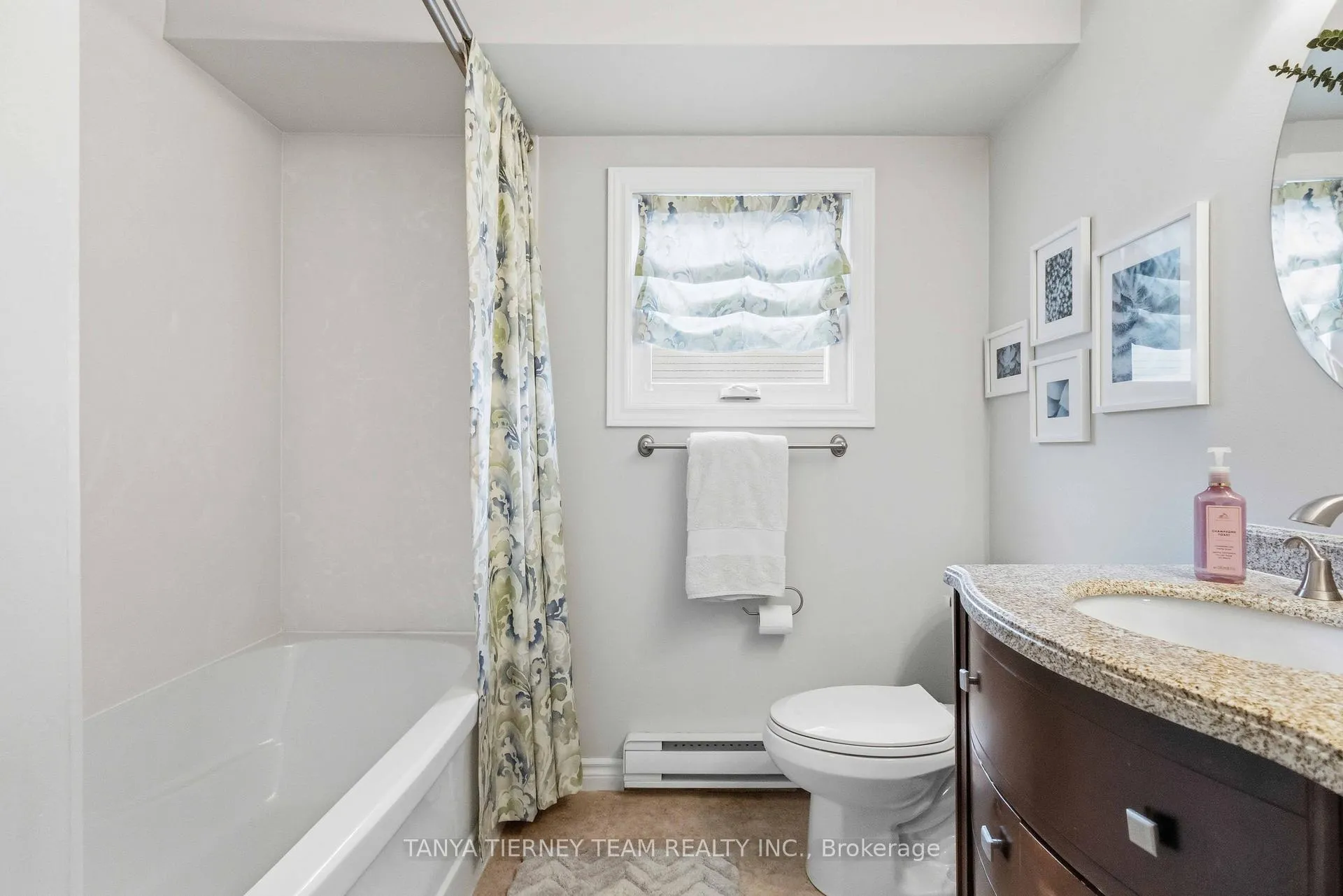 Photo 27 of 215 Seneca Avenue, Oshawa, Samac — HOMEH