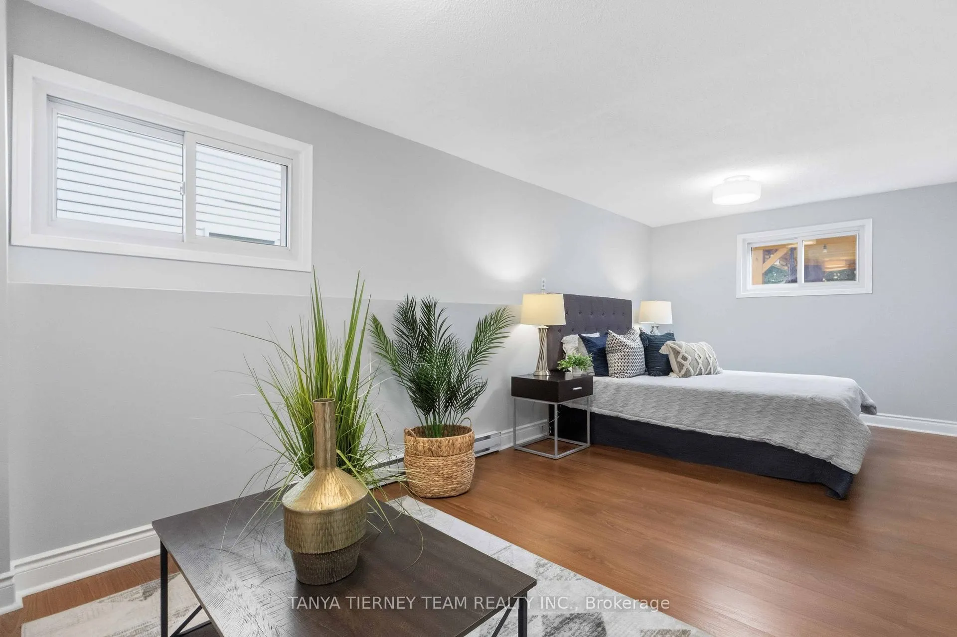 Photo 39 of 215 Seneca Avenue, Oshawa, Samac — HOMEH