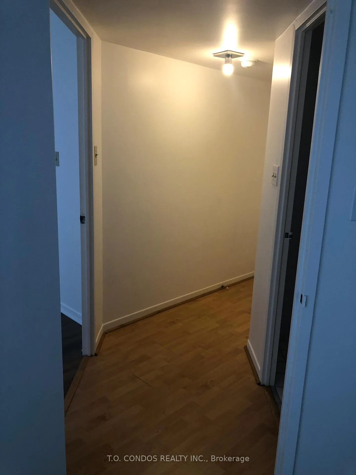 Photo 20 of Unit 404, 1001 Bay Street, Toronto, Bay Street Corridor — HOMEH