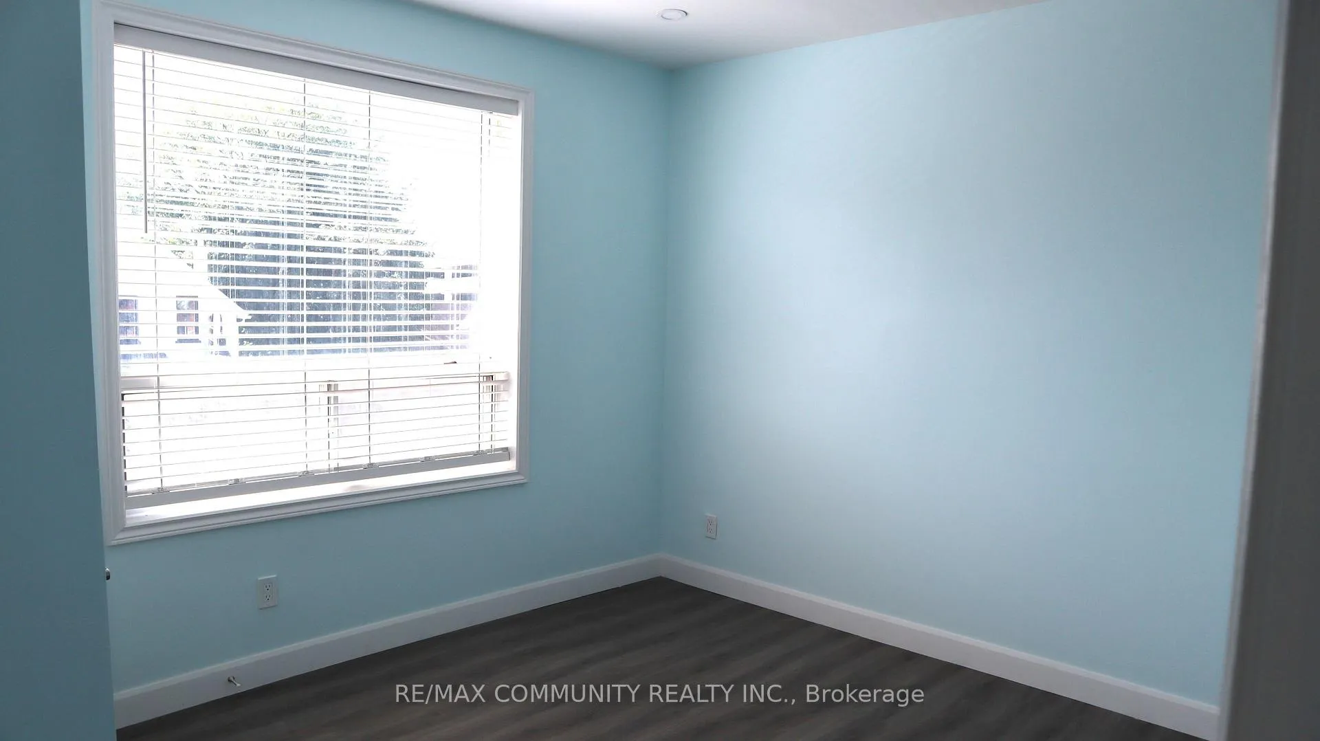Photo 5 of Unit Apt A, 88 Bond Street, Oshawa, O'Neill — HOMEH