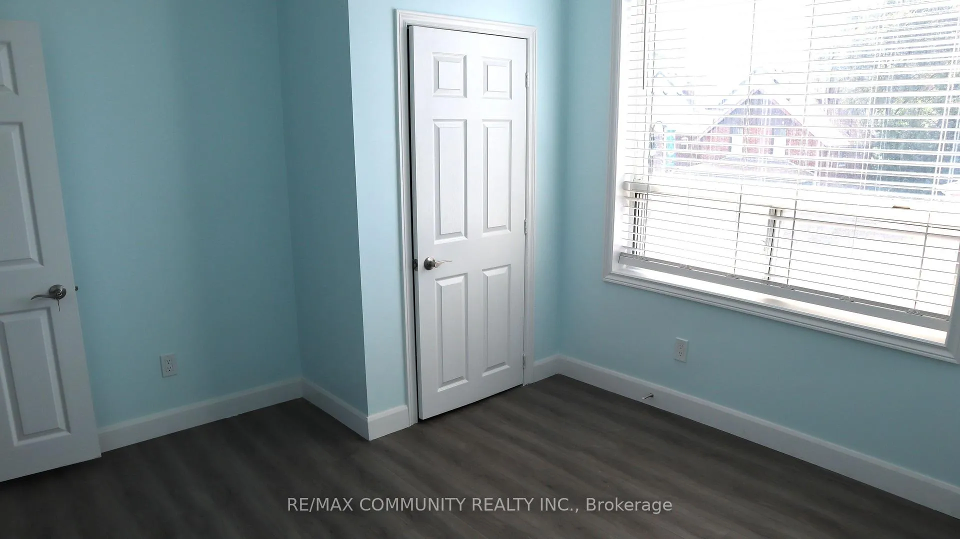 Photo 6 of Unit Apt A, 88 Bond Street, Oshawa, O'Neill — HOMEH