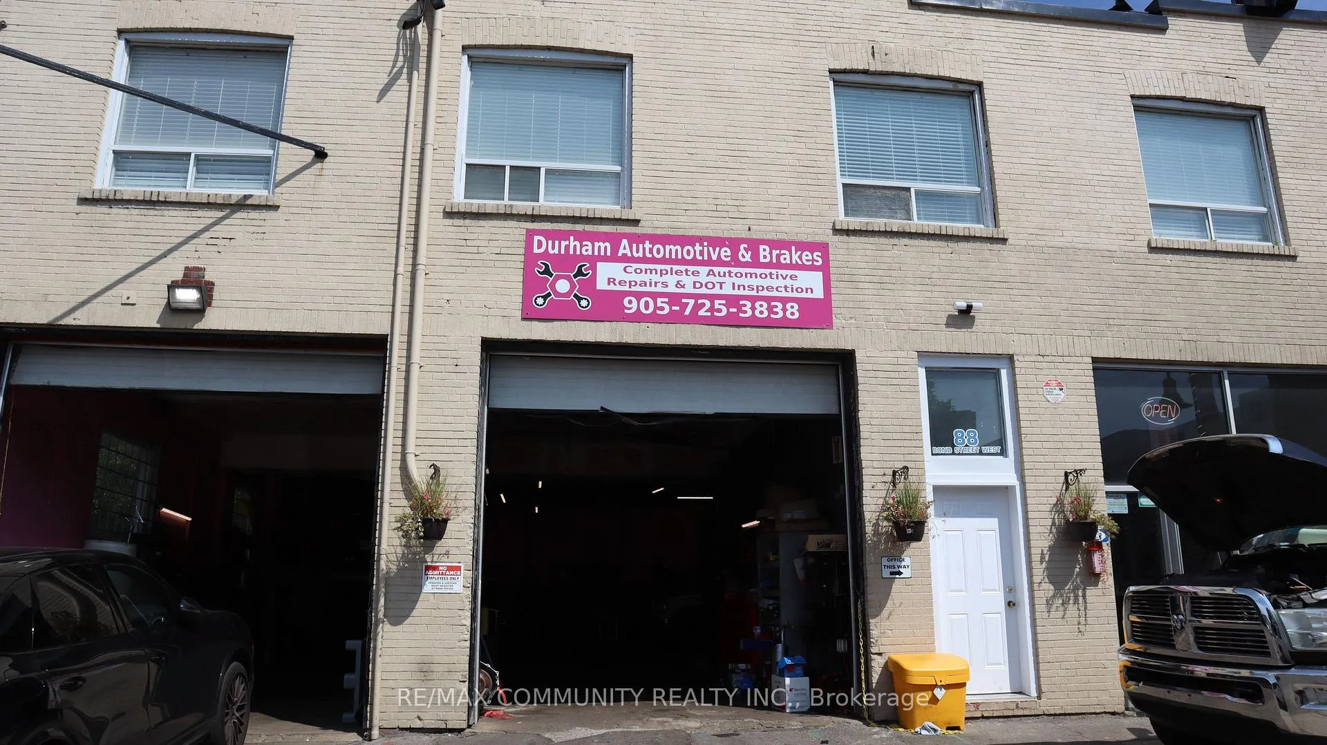 Photo 13 of Unit Apt A, 88 Bond Street, Oshawa, O'Neill — HOMEH