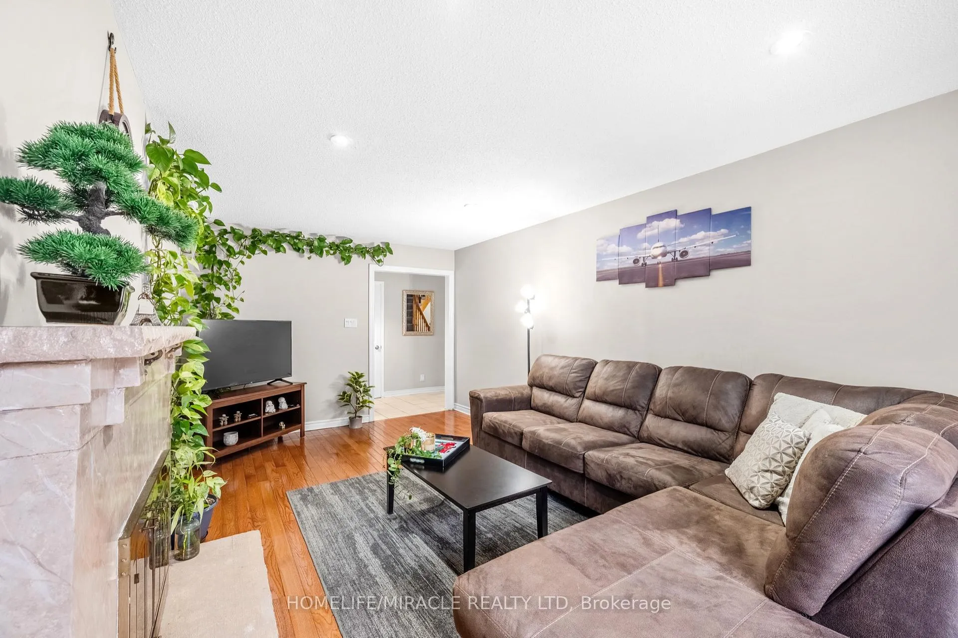 Photo 19 of 29 Nasmith Street, Brampton, Westgate — HOMEH
