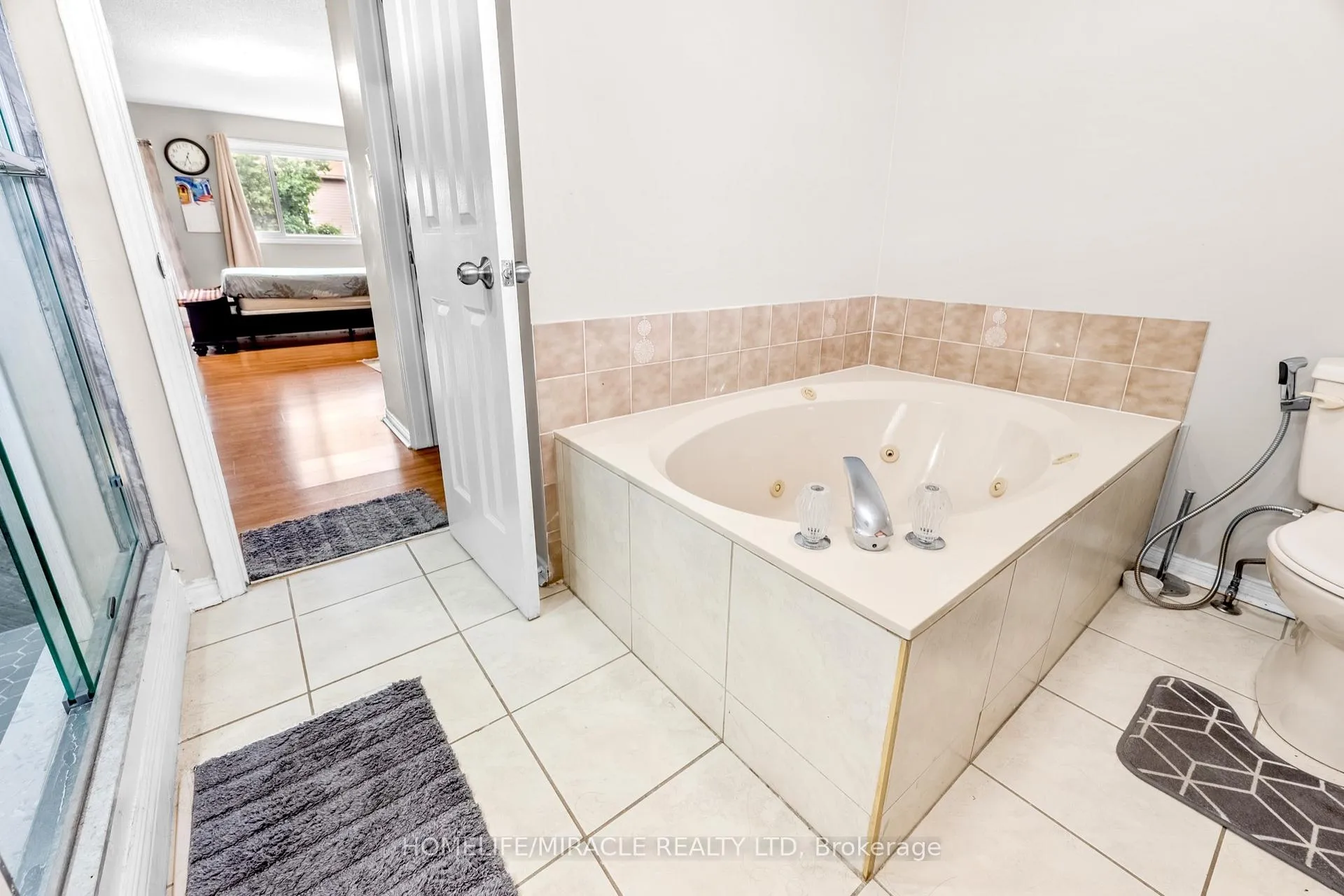Photo 26 of 29 Nasmith Street, Brampton, Westgate — HOMEH