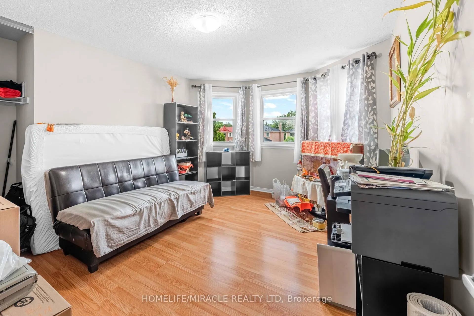 Photo 33 of 29 Nasmith Street, Brampton, Westgate — HOMEH