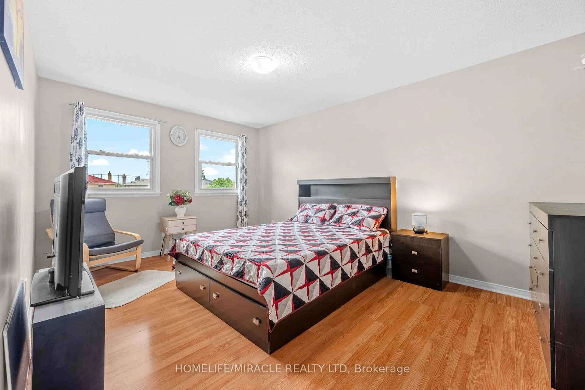 Photo 49 of 29 Nasmith Street, Brampton, Westgate — HOMEH