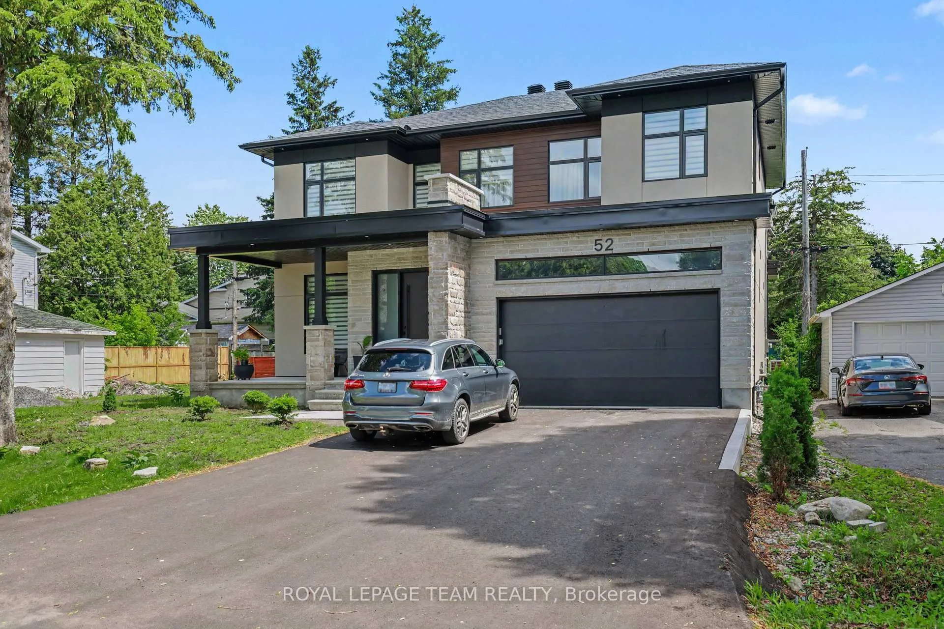 Photo 11 of 50 Lotta Avenue, Ottawa, Meadowlands/St. Claire Gardens — HOMEH