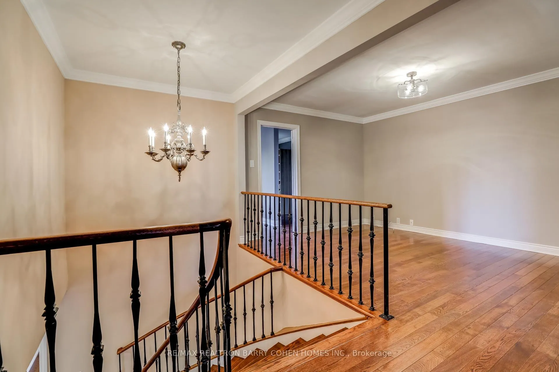 Photo 21 of 9 Sonata Crescent, North York, Banbury-Don Mills — HOMEH