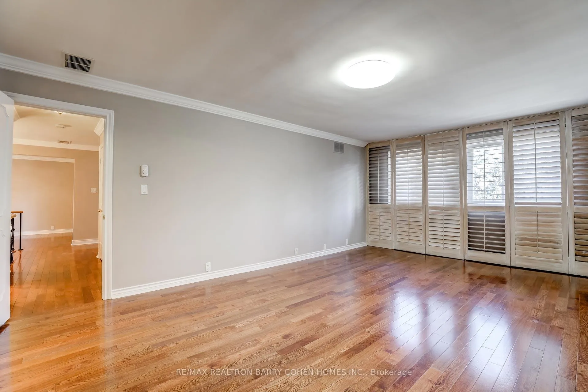 Photo 30 of 9 Sonata Crescent, North York, Banbury-Don Mills — HOMEH