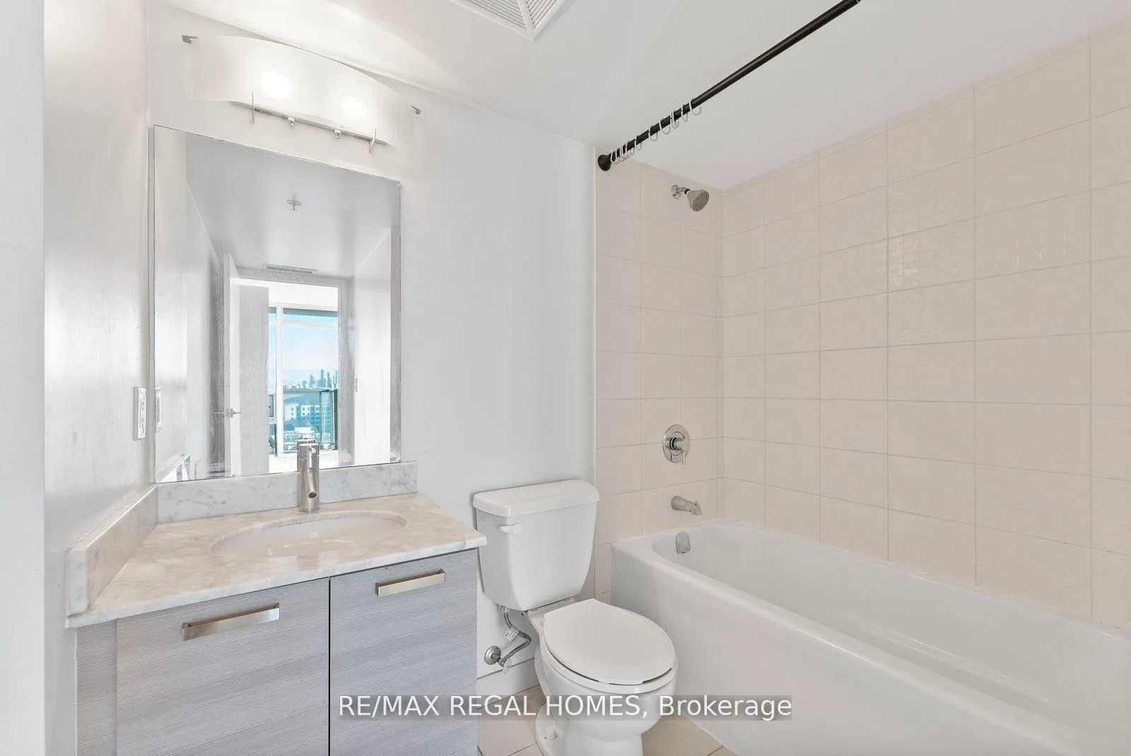 Photo 14 of Unit 1609W, 36 Lisgar Street, Toronto, Little Portugal — HOMEH