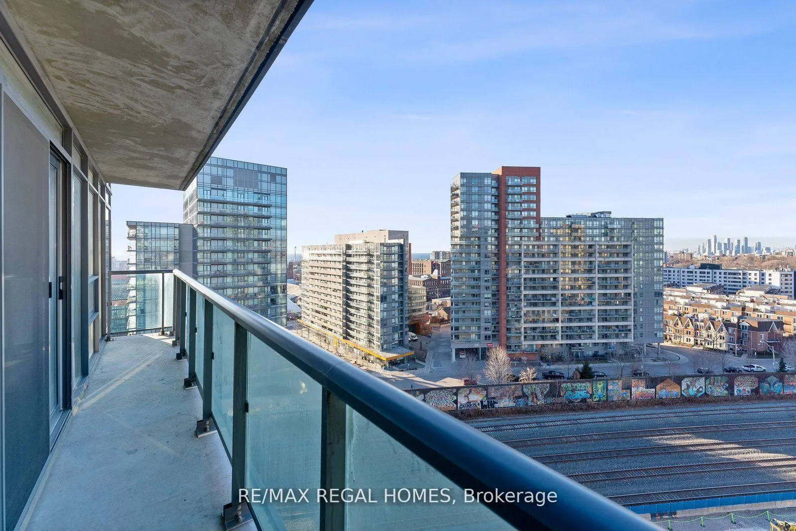 Photo 16 of Unit 1609W, 36 Lisgar Street, Toronto, Little Portugal — HOMEH