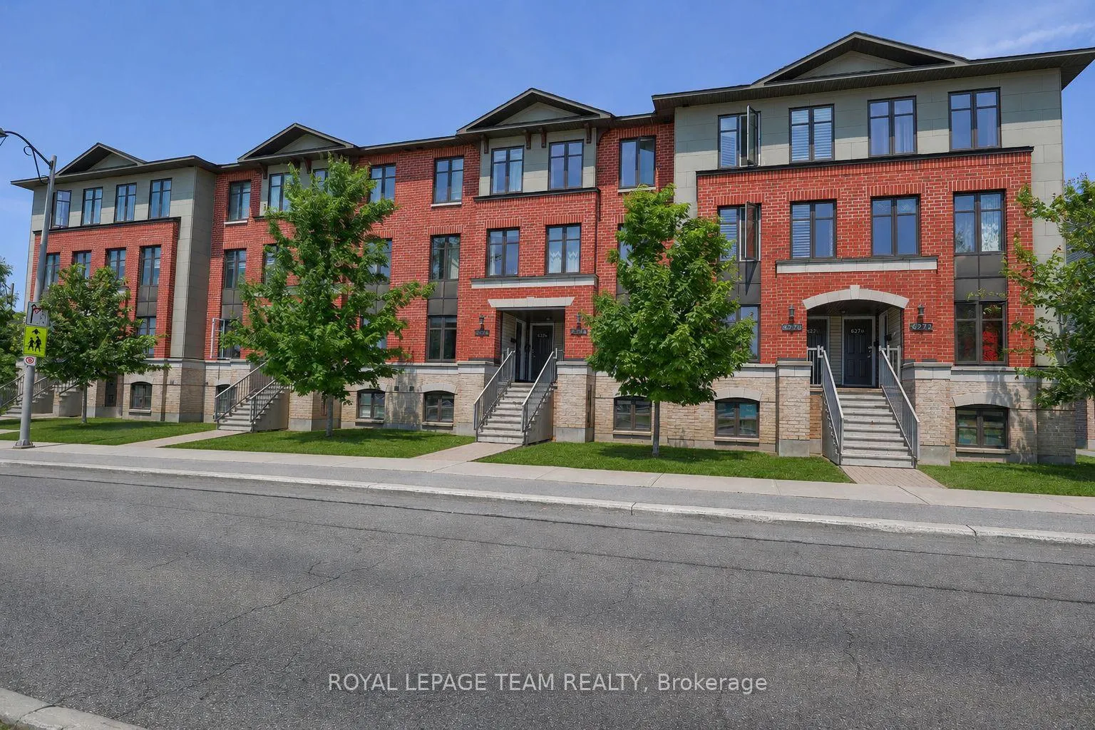 Front of Unit 51, 629A Chapman Mills Drive