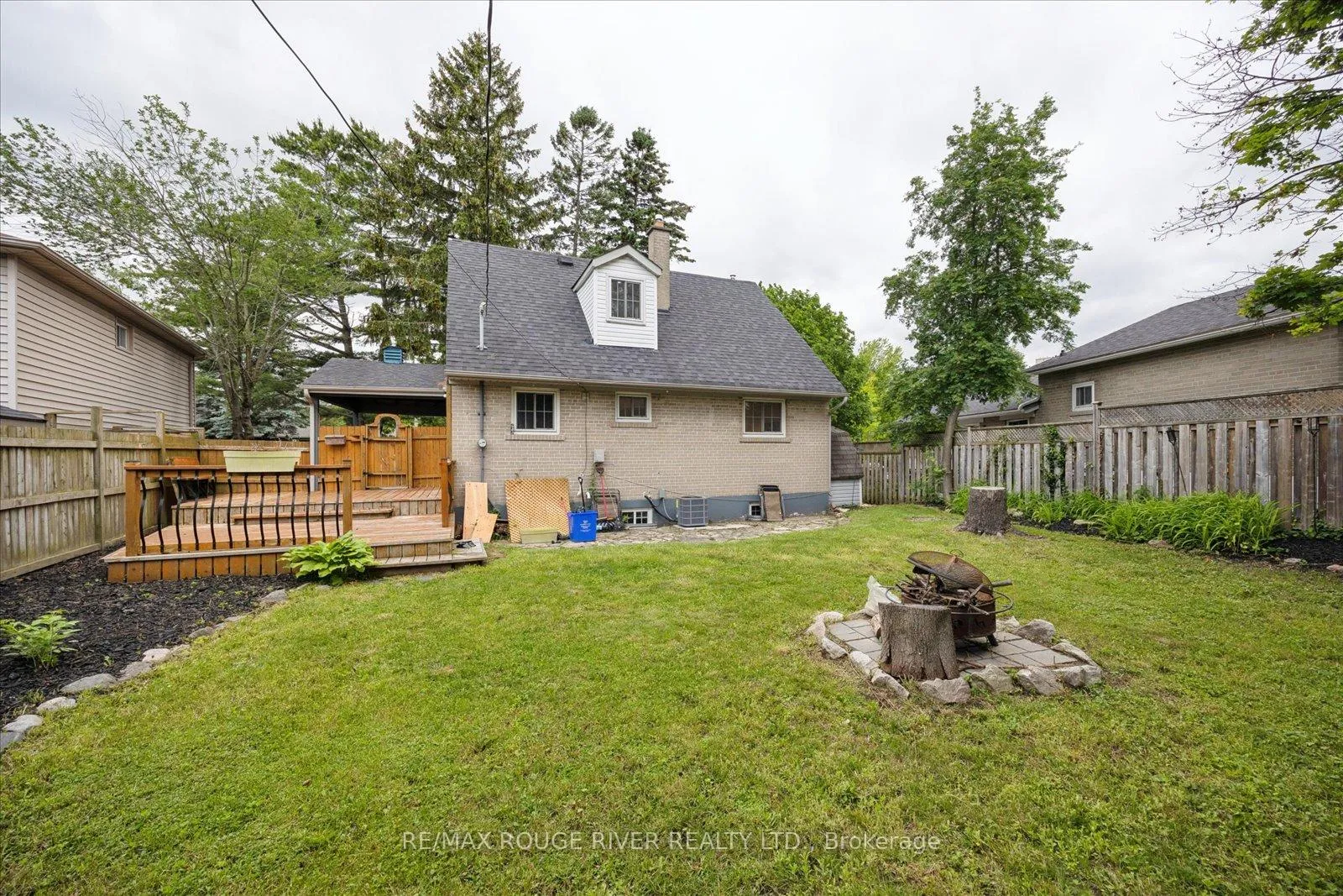 Photo 28 of 861 Douglas Avenue, Pickering, Bay Ridges — HOMEH