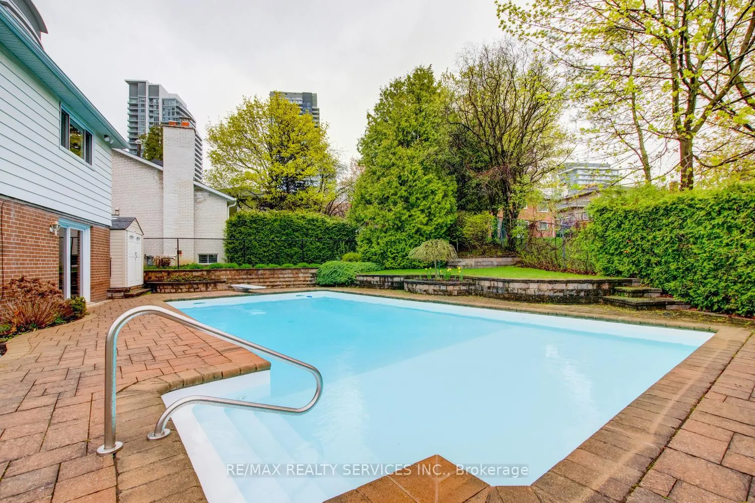 Photo 43 of 101 George Henry Boulevard, North York, Henry Farm — HOMEH