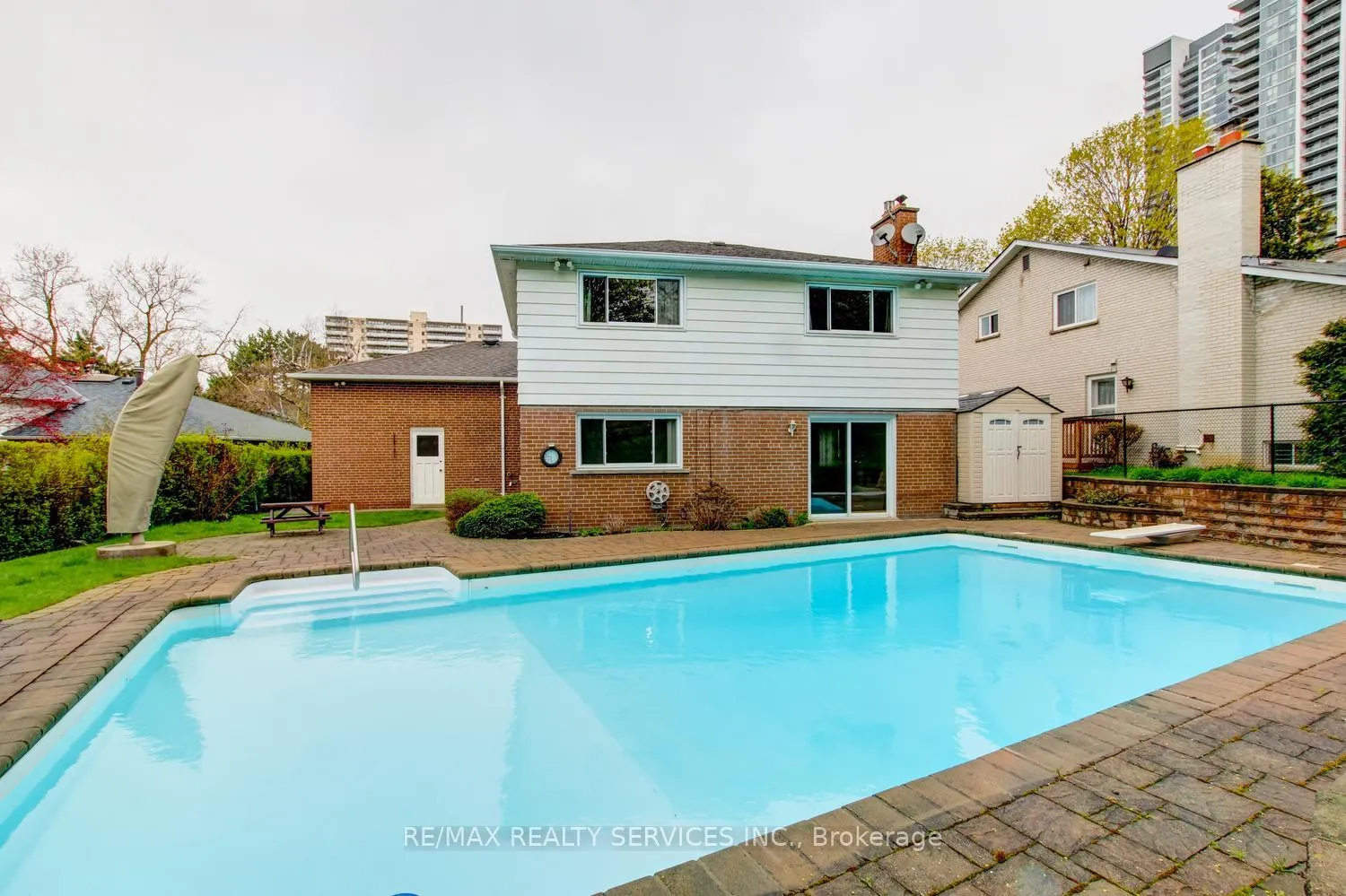 Photo 46 of 101 George Henry Boulevard, North York, Henry Farm — HOMEH