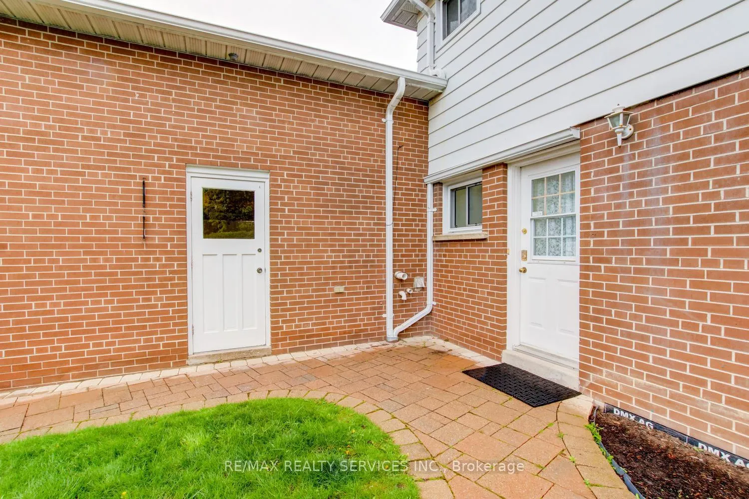 Photo 48 of 101 George Henry Boulevard, North York, Henry Farm — HOMEH