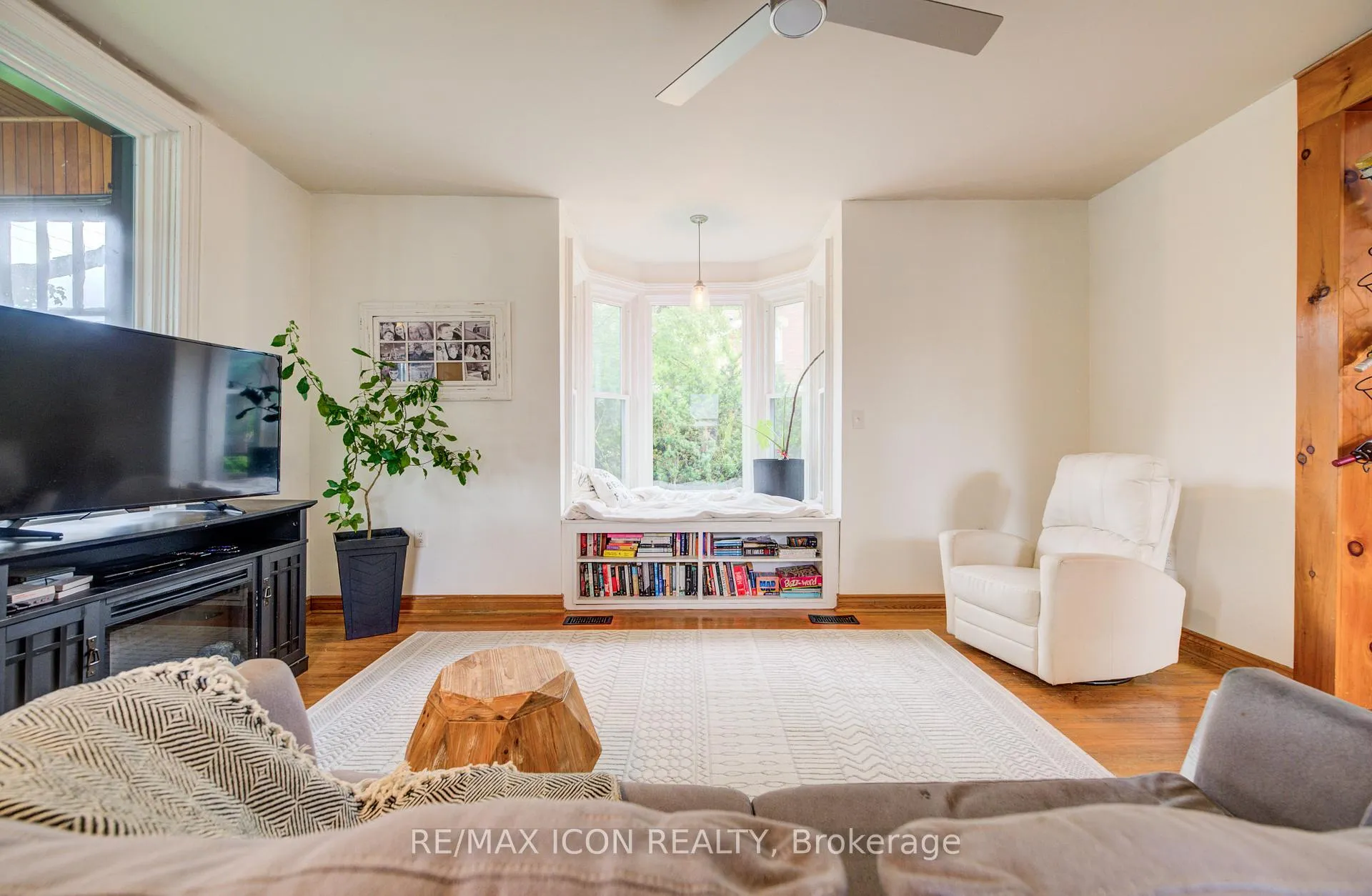 Photo 6 of 110 Brock Street, Minto — HOMEH