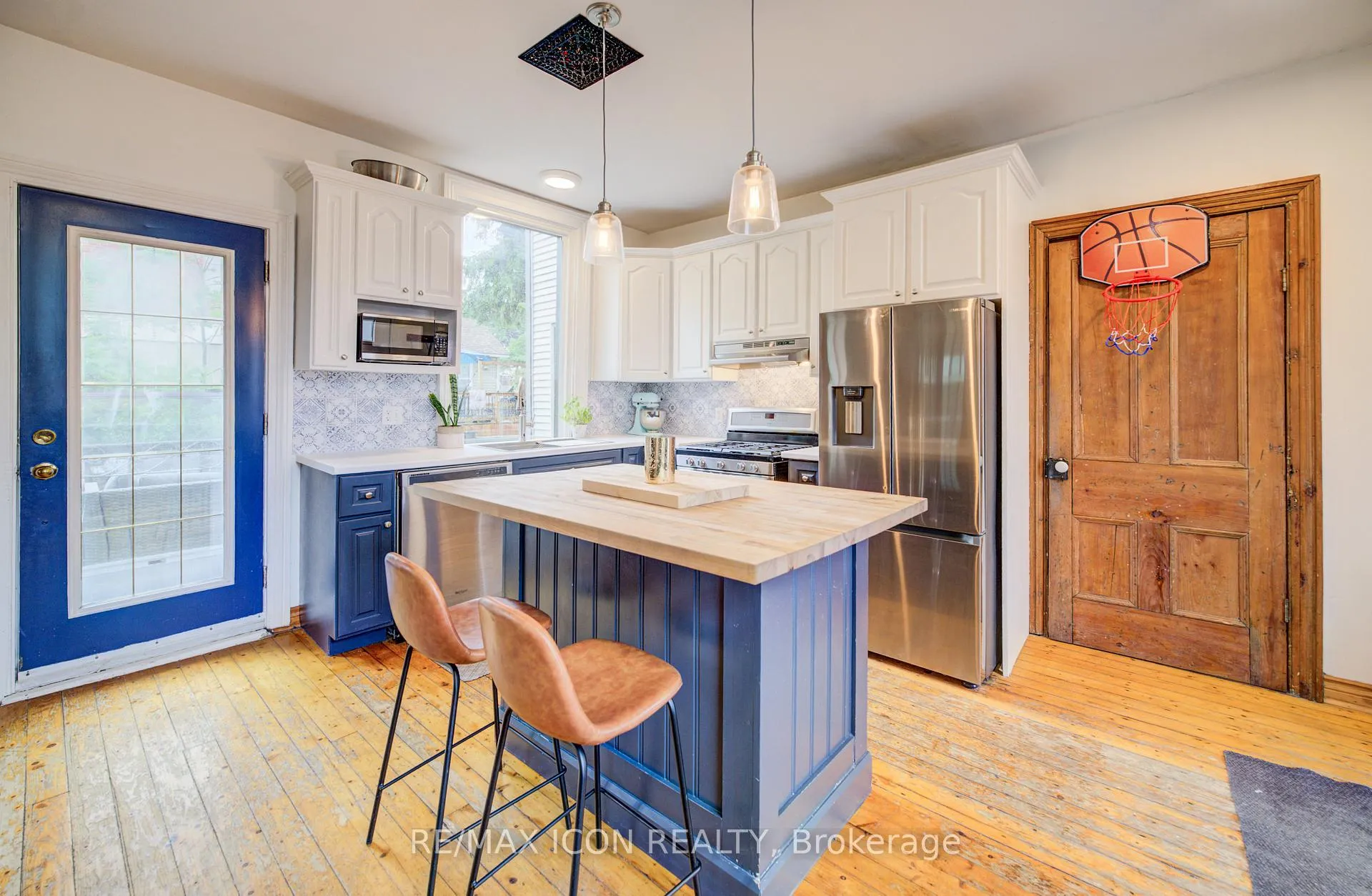 Photo 20 of 110 Brock Street, Minto — HOMEH