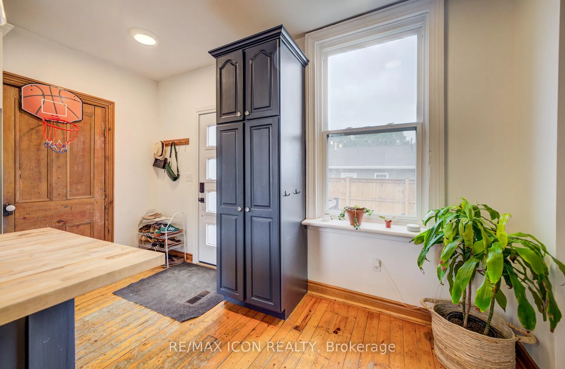 Photo 24 of 110 Brock Street, Minto — HOMEH