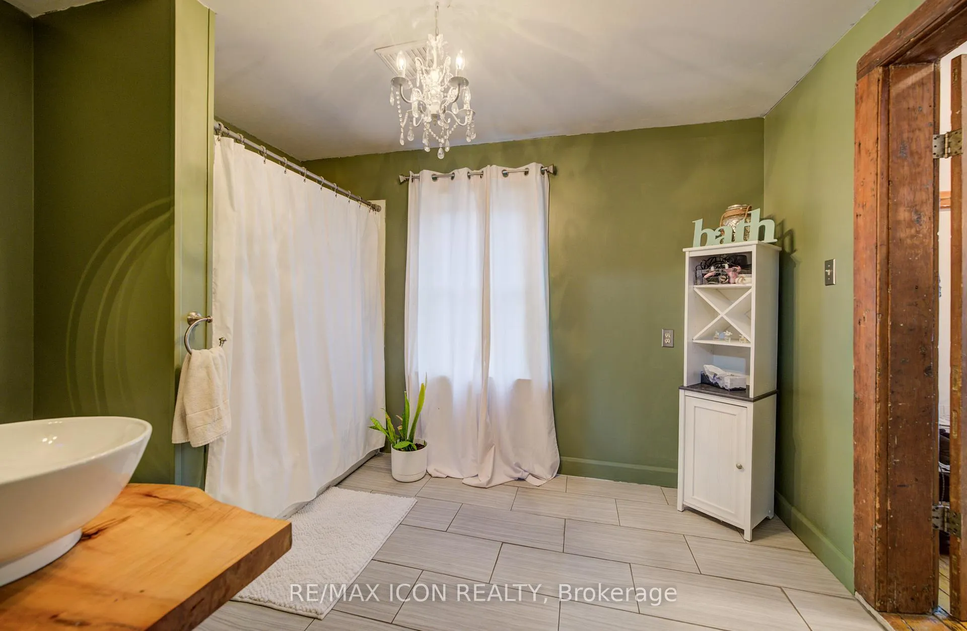 Photo 26 of 110 Brock Street, Minto — HOMEH