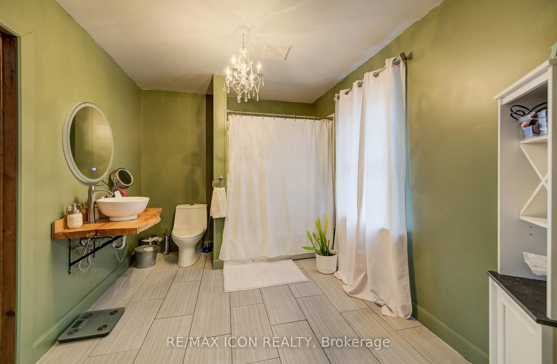 Photo 27 of 110 Brock Street, Minto — HOMEH