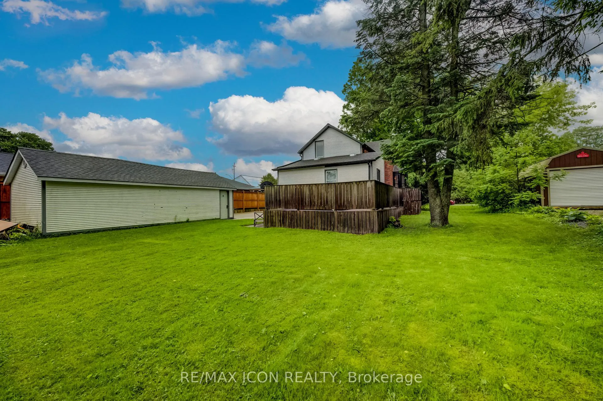 Photo 41 of 110 Brock Street, Minto — HOMEH