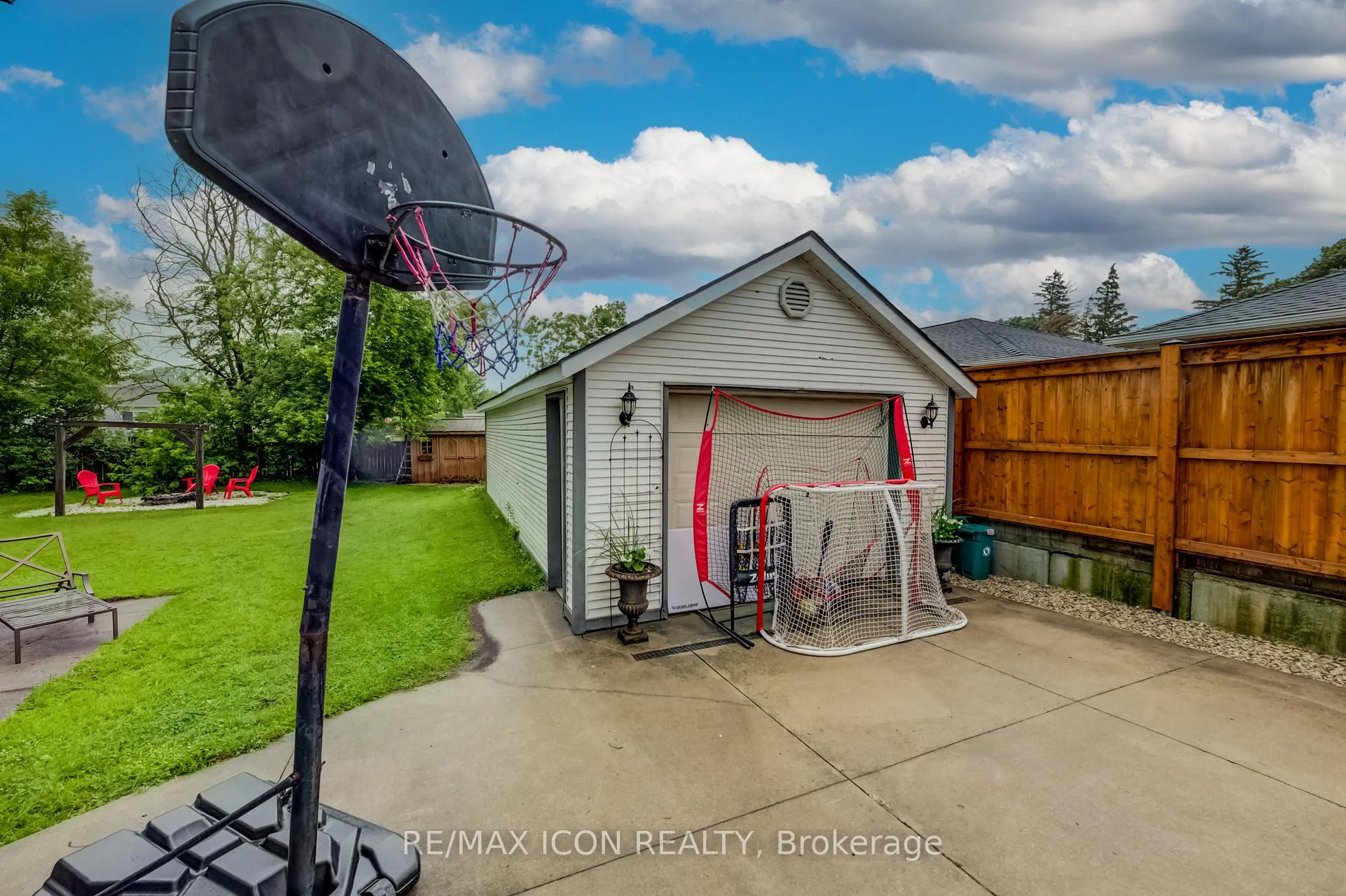 Photo 42 of 110 Brock Street, Minto — HOMEH