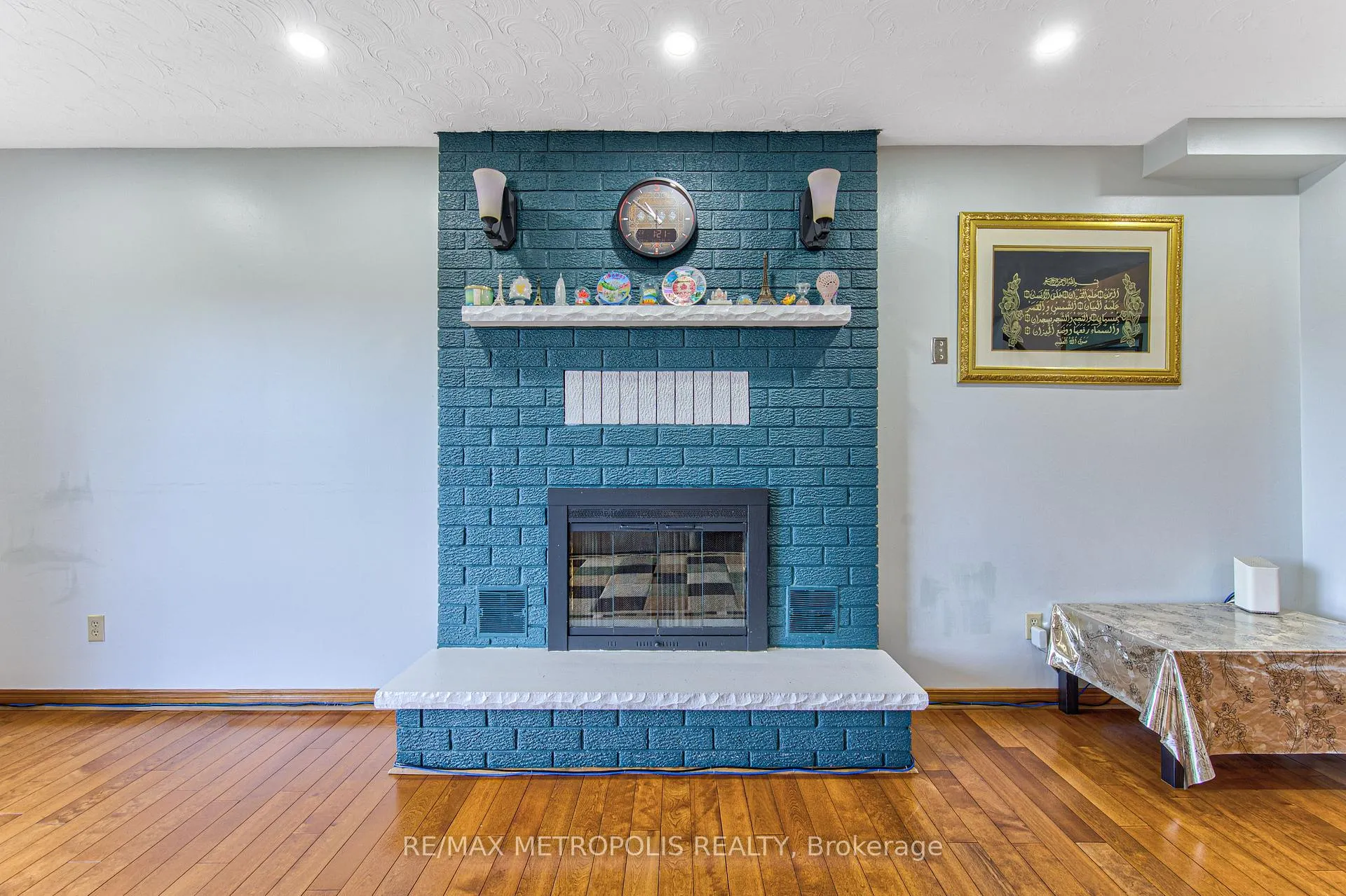 Photo 19 of 184 Stonyburn Crescent, Cambridge — HOMEH
