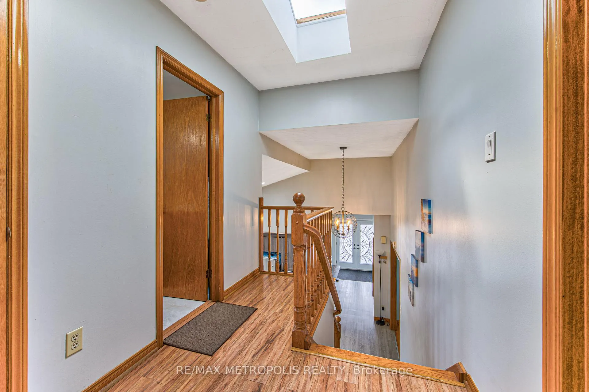 Photo 24 of 184 Stonyburn Crescent, Cambridge — HOMEH