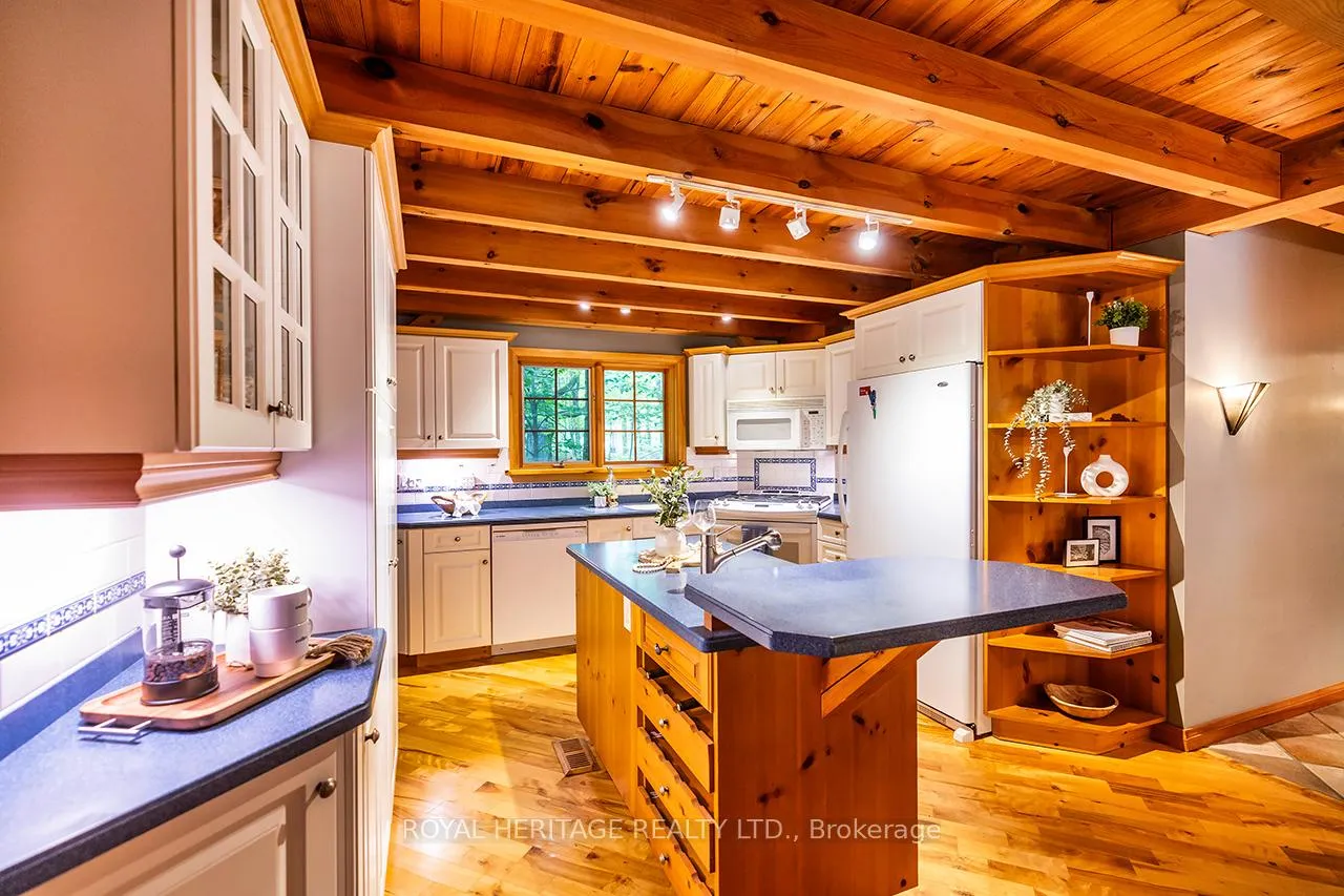 Photo 11 of 4090 Pelmo Park Drive E, Port Hope, Rural Port Hope — HOMEH