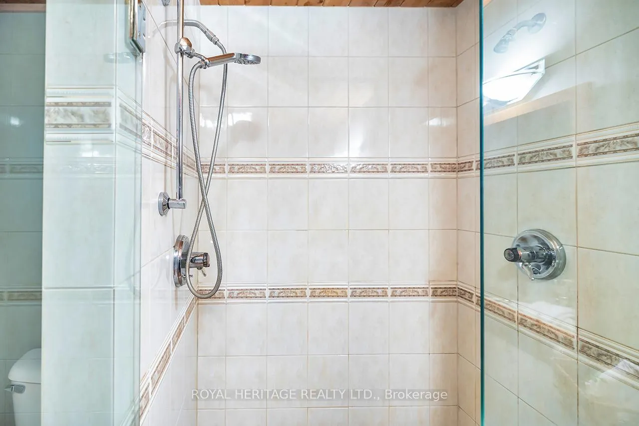 Photo 24 of 4090 Pelmo Park Drive E, Port Hope, Rural Port Hope — HOMEH