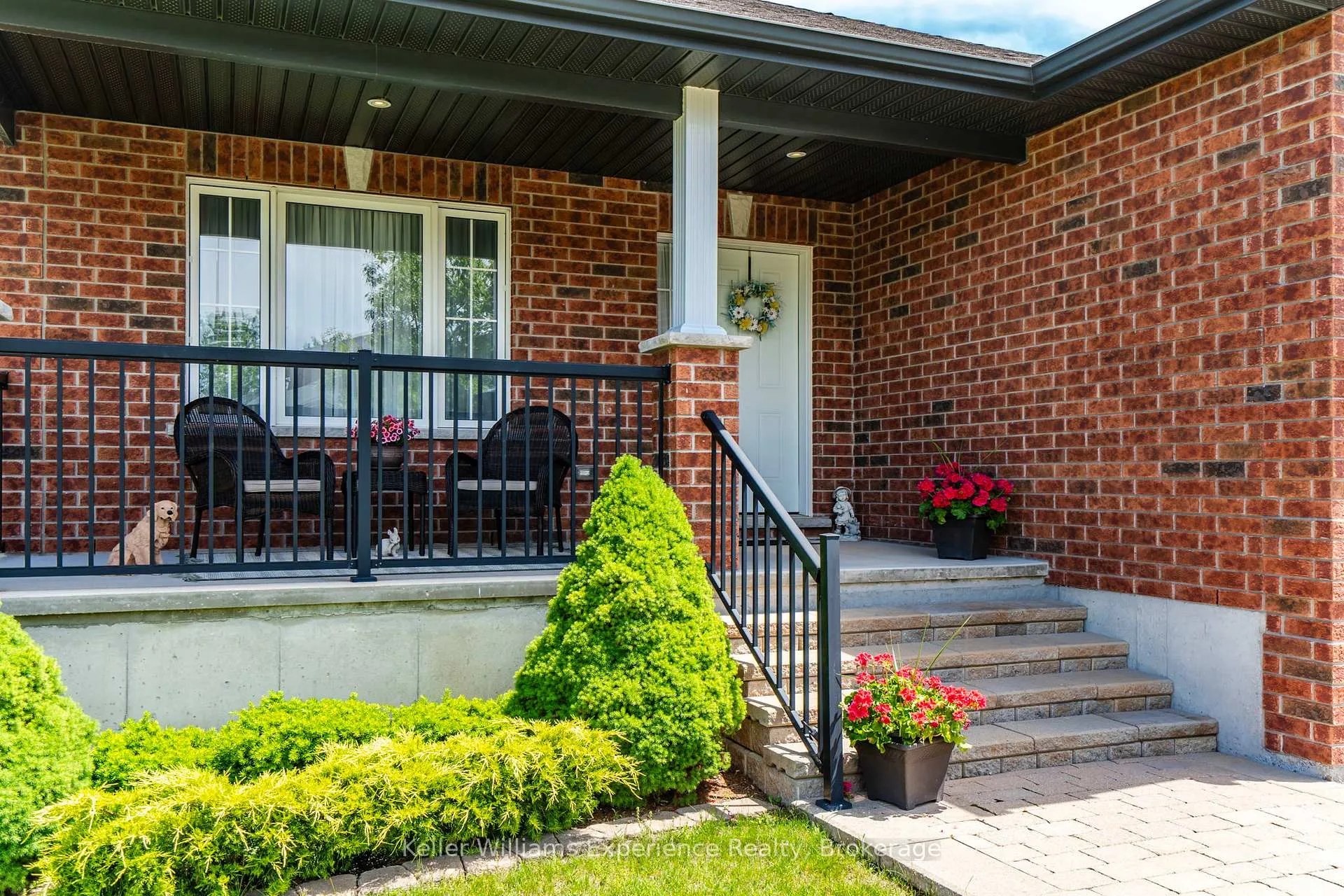 Photo 3 of 5 Sheppard Drive, Tay, Victoria Harbour — HOMEH