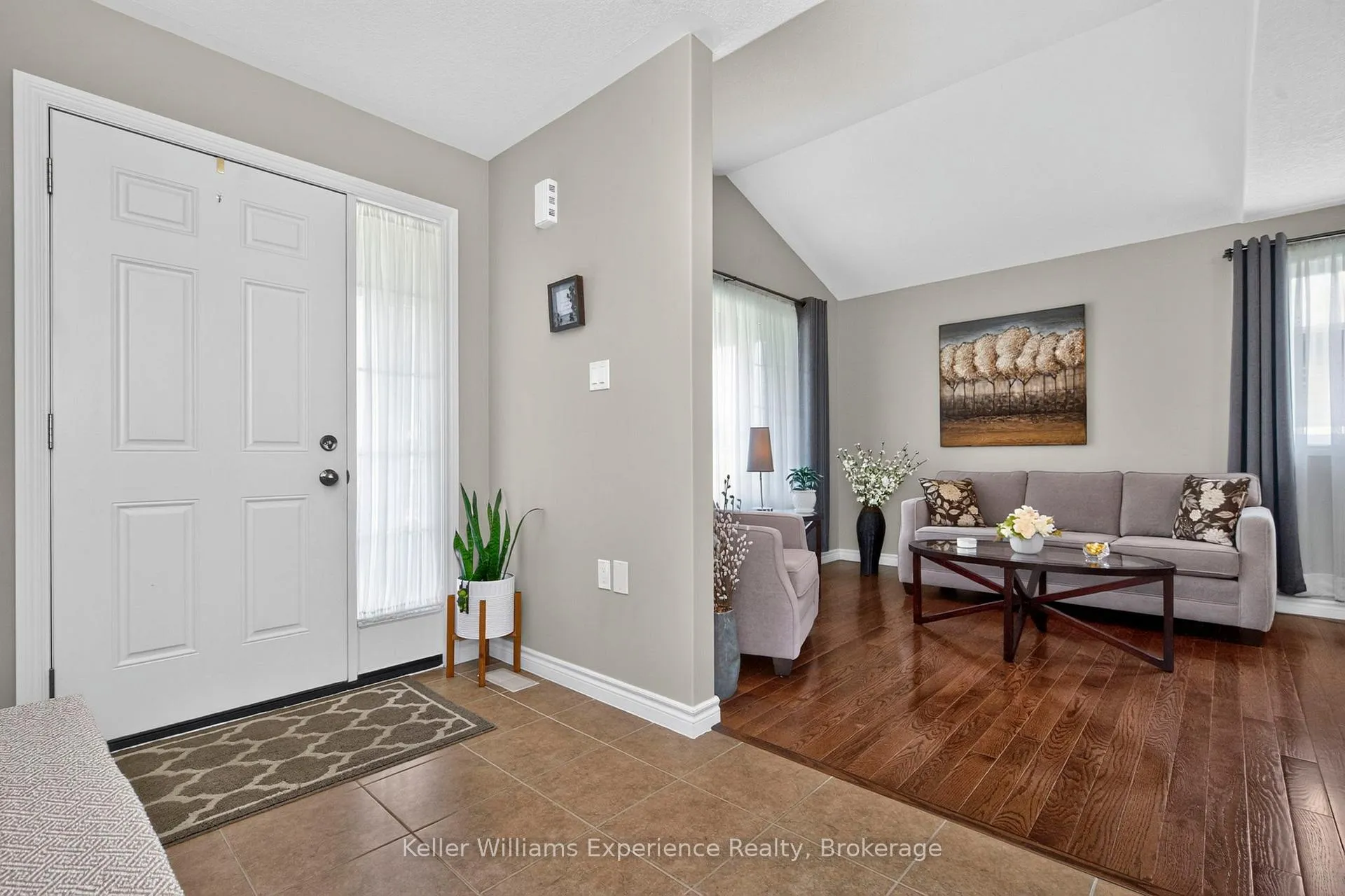 Photo 6 of 5 Sheppard Drive, Tay, Victoria Harbour — HOMEH