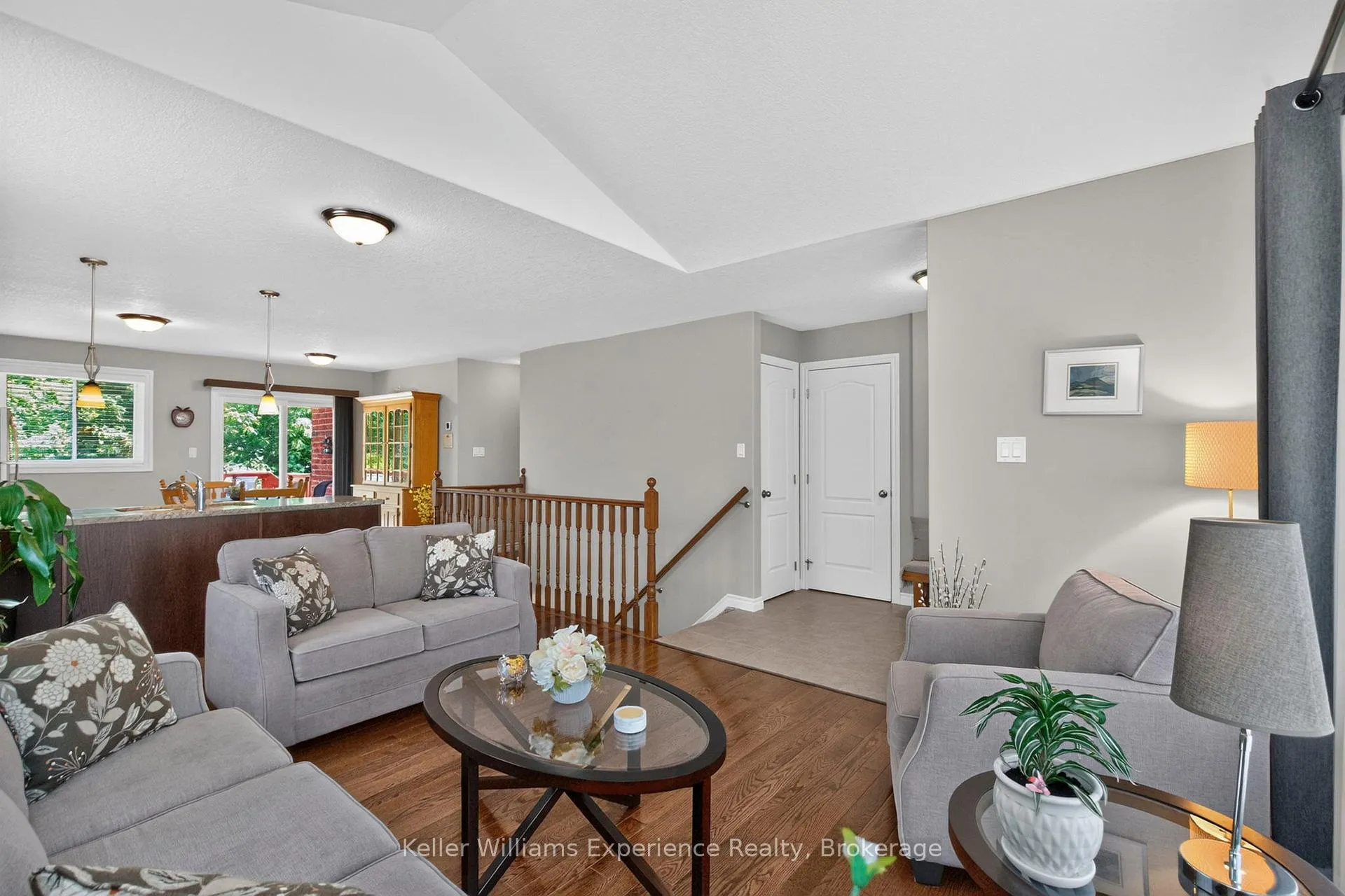 Photo 9 of 5 Sheppard Drive, Tay, Victoria Harbour — HOMEH