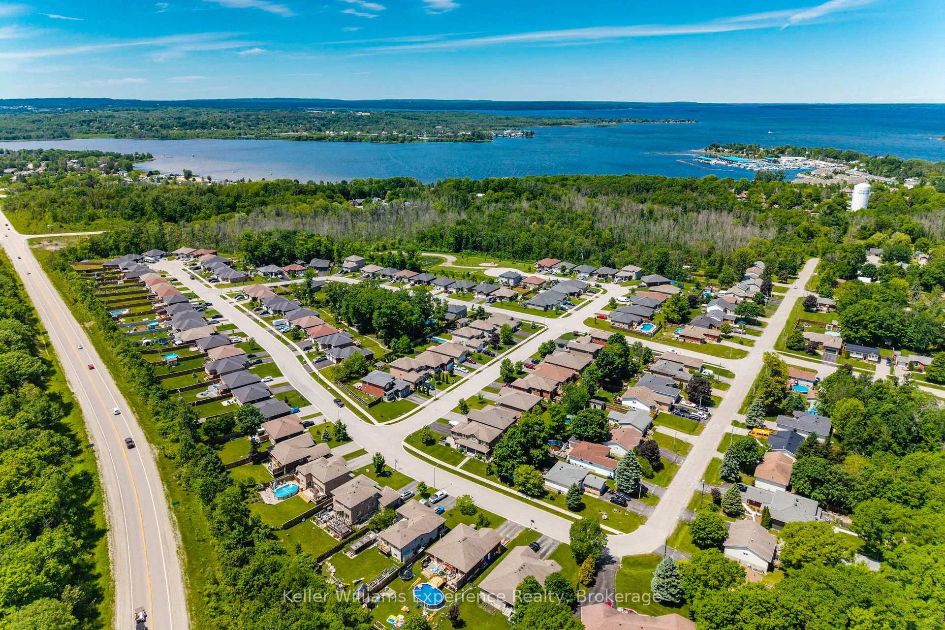 Photo 40 of 5 Sheppard Drive, Tay, Victoria Harbour — HOMEH