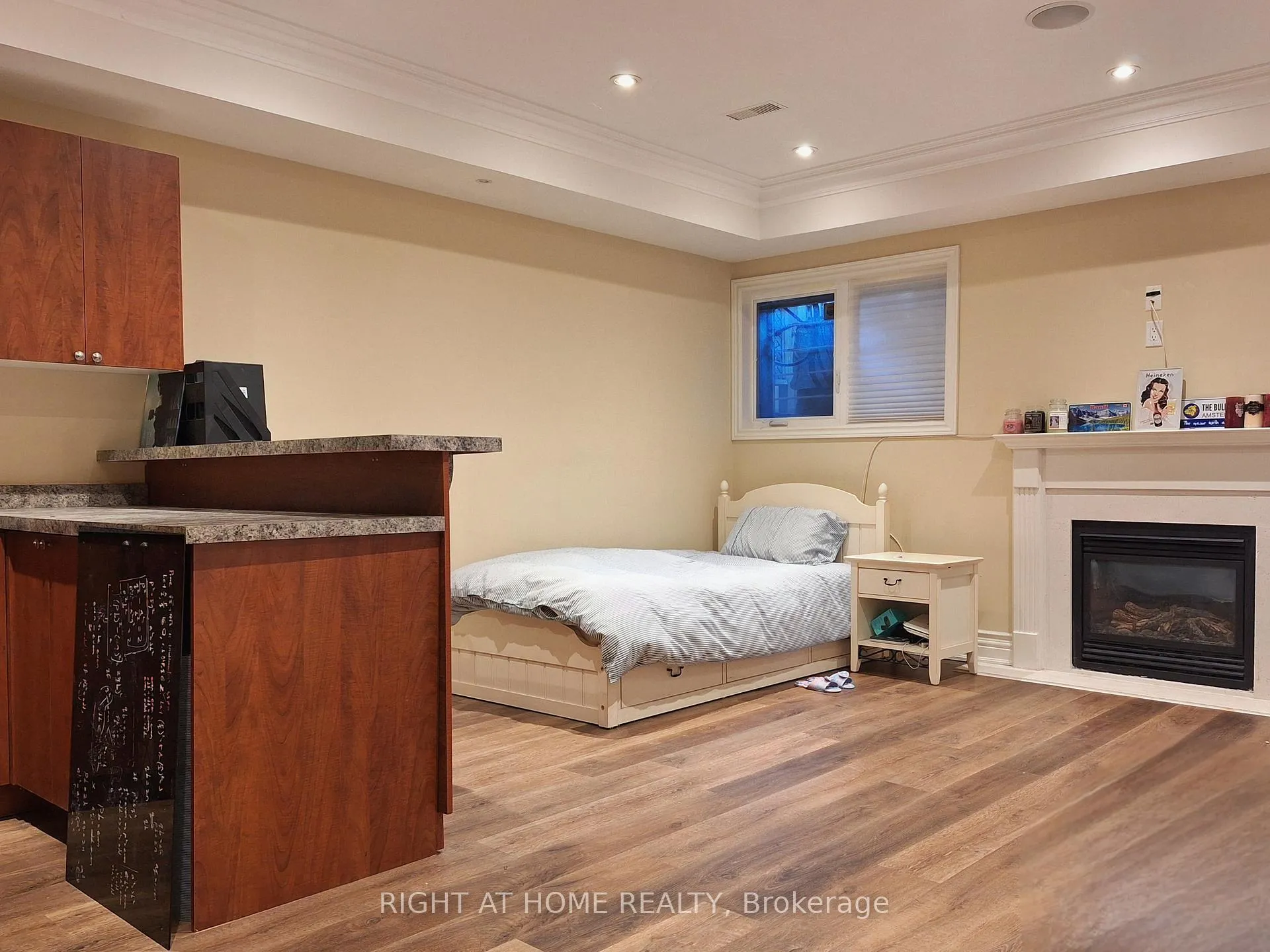 Photo 8 of 378 Douglas Avenue, Toronto, Bedford Park-Nortown — HOMEH
