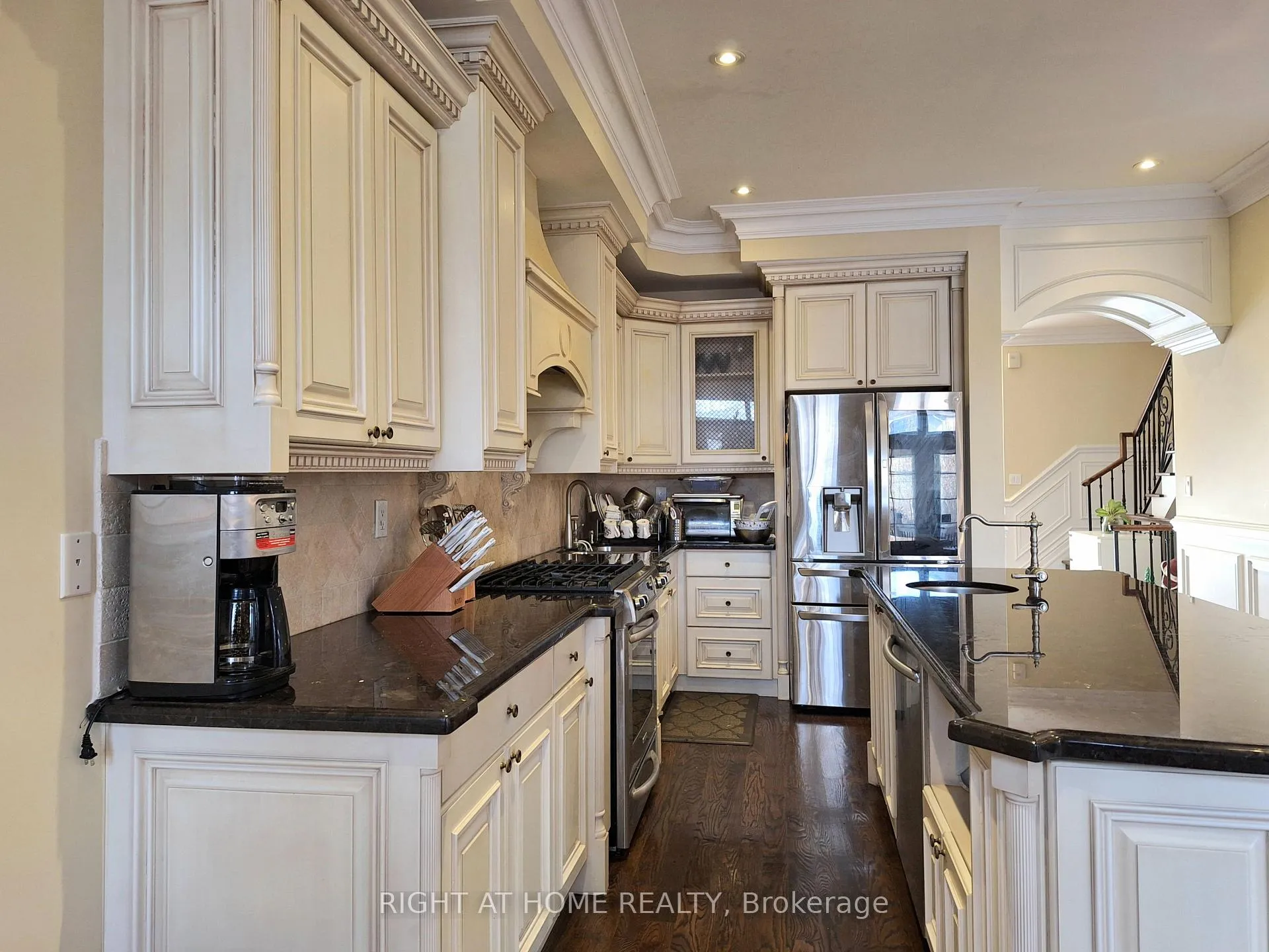 Photo 13 of 378 Douglas Avenue, Toronto, Bedford Park-Nortown — HOMEH