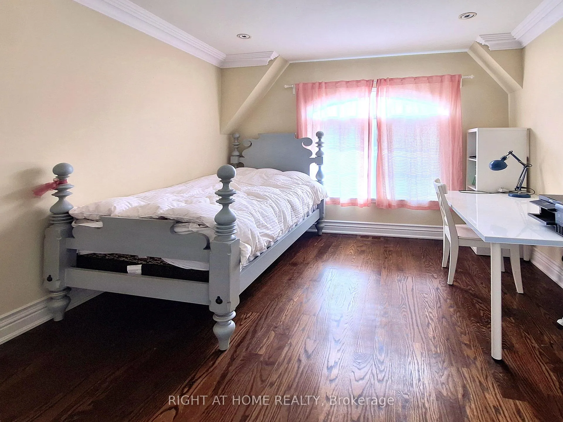 Photo 18 of 378 Douglas Avenue, Toronto, Bedford Park-Nortown — HOMEH