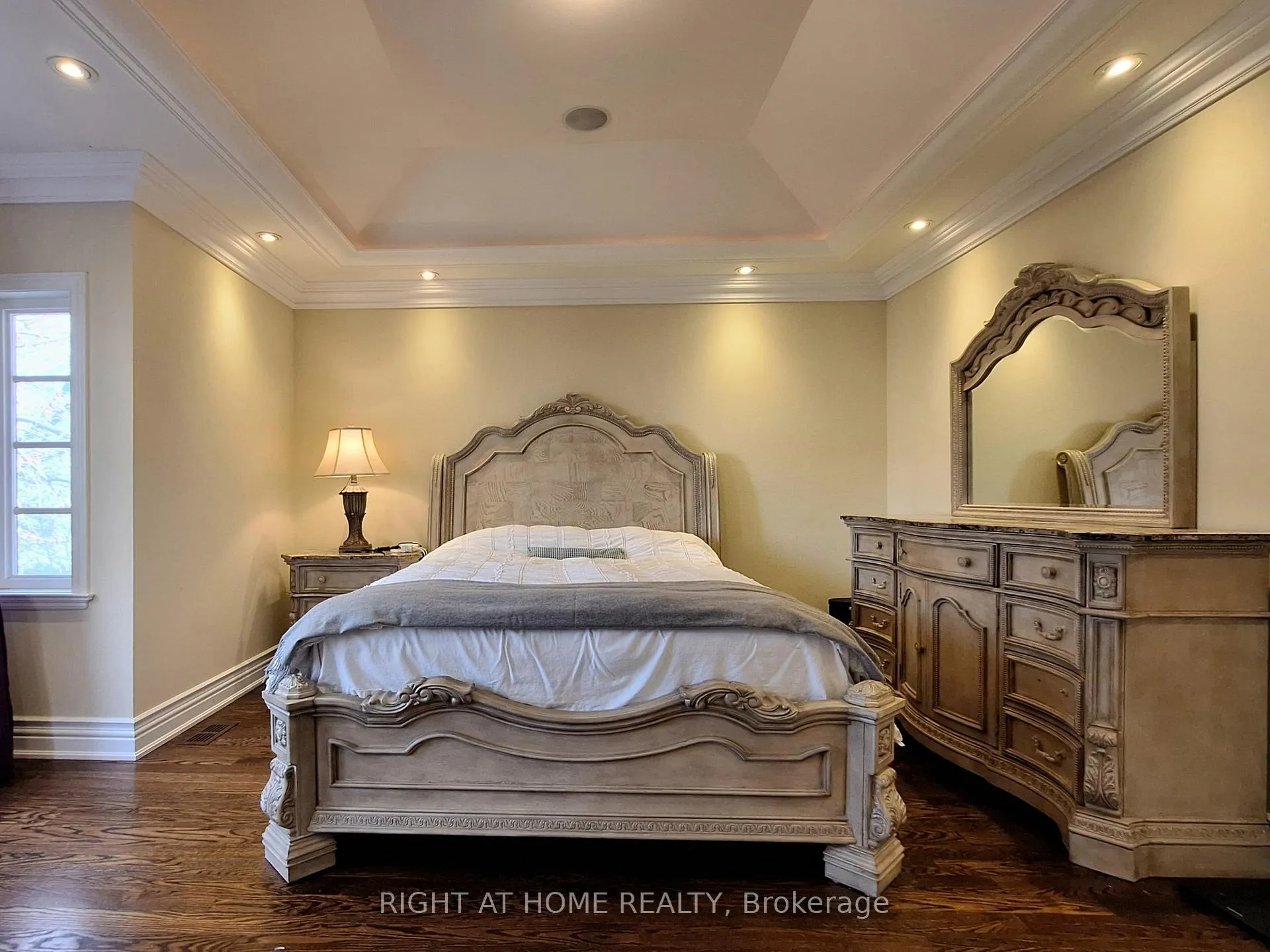 Photo 21 of 378 Douglas Avenue, Toronto, Bedford Park-Nortown — HOMEH