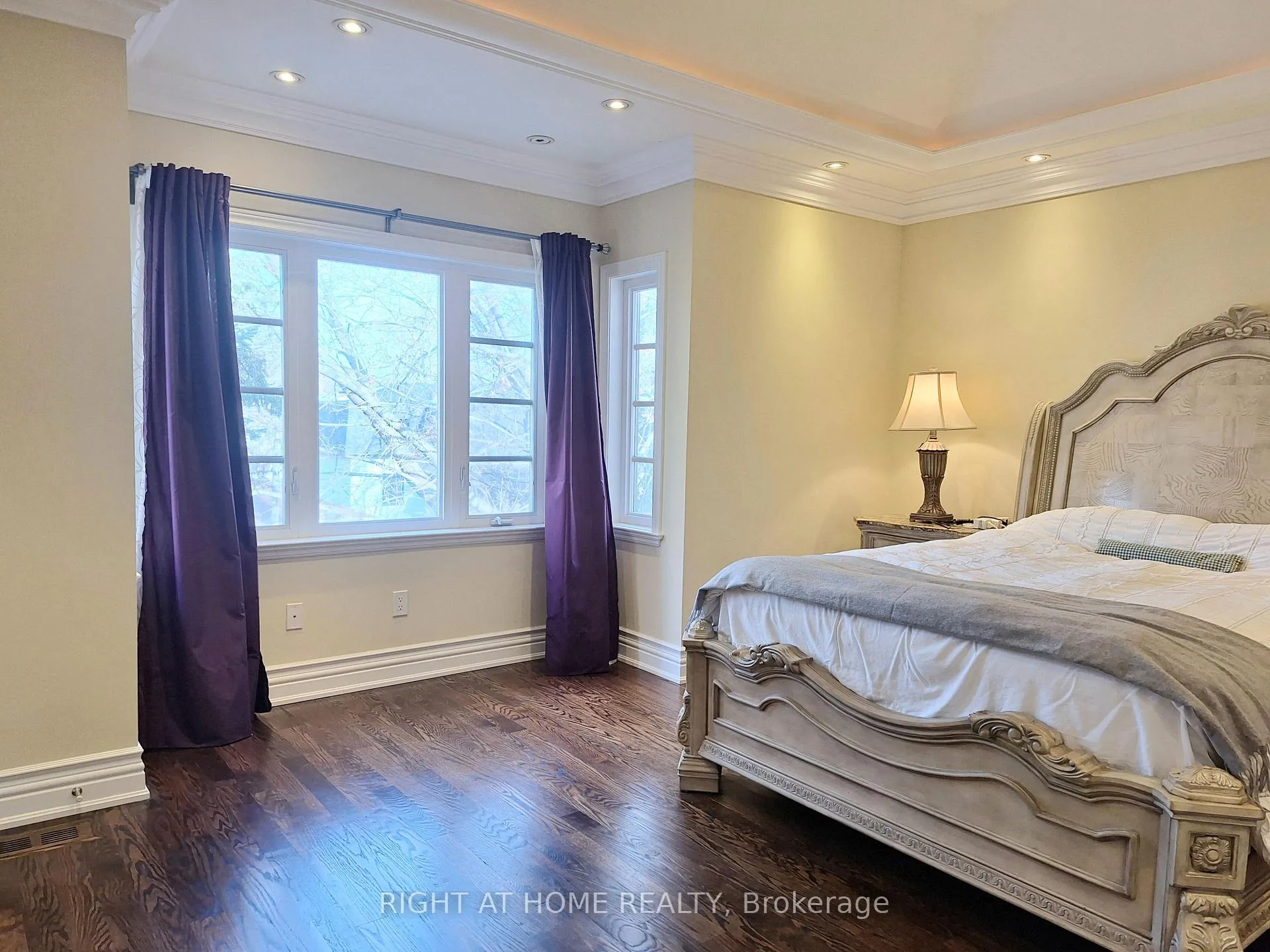 Photo 23 of 378 Douglas Avenue, Toronto, Bedford Park-Nortown — HOMEH