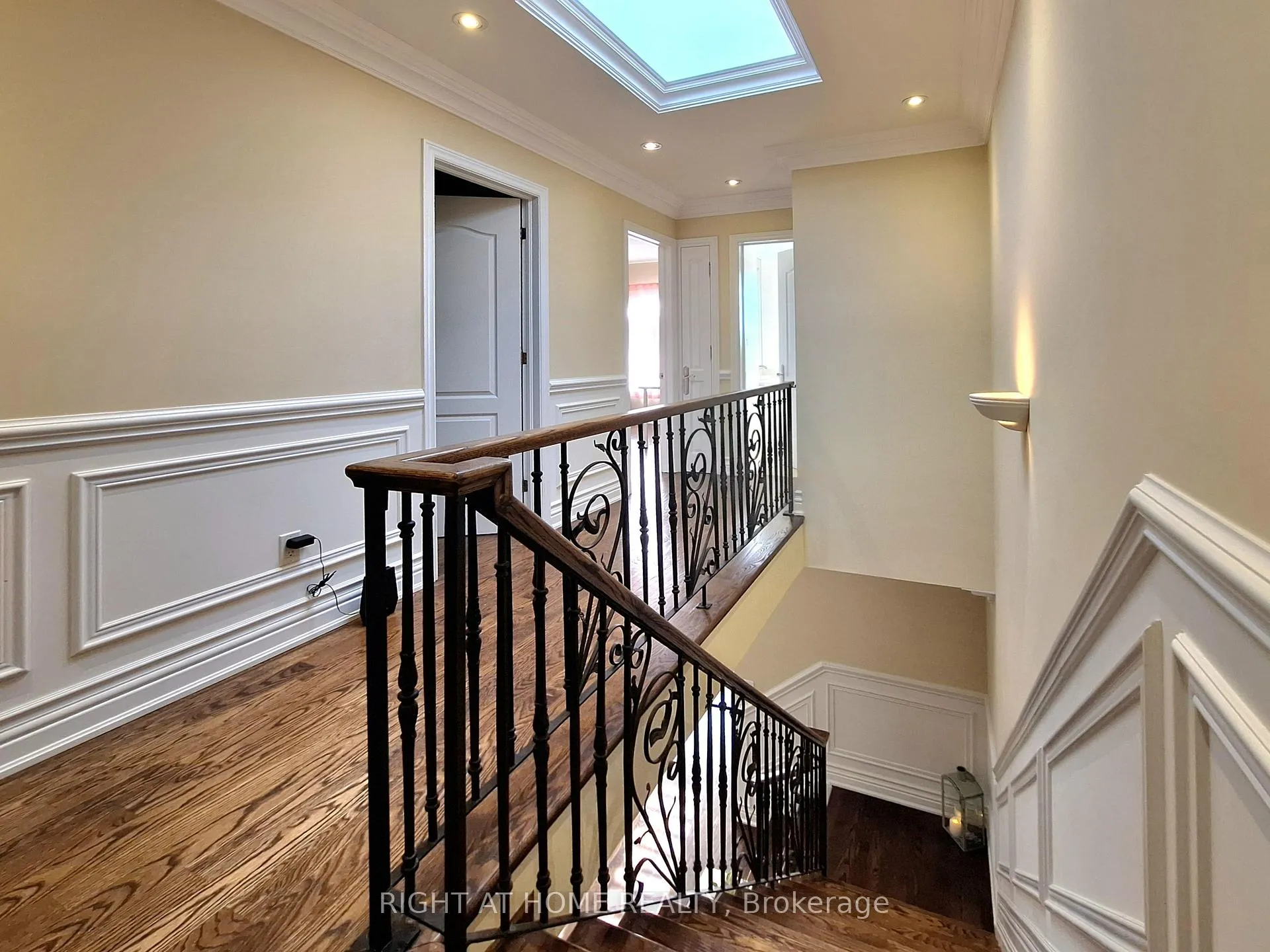 Photo 27 of 378 Douglas Avenue, Toronto, Bedford Park-Nortown — HOMEH